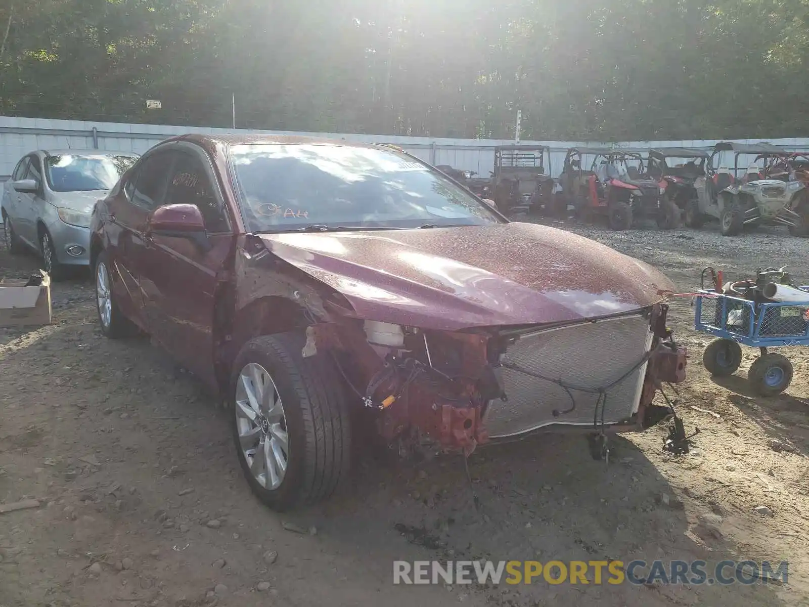 1 Photograph of a damaged car 4T1B11HK2KU821478 TOYOTA CAMRY 2019