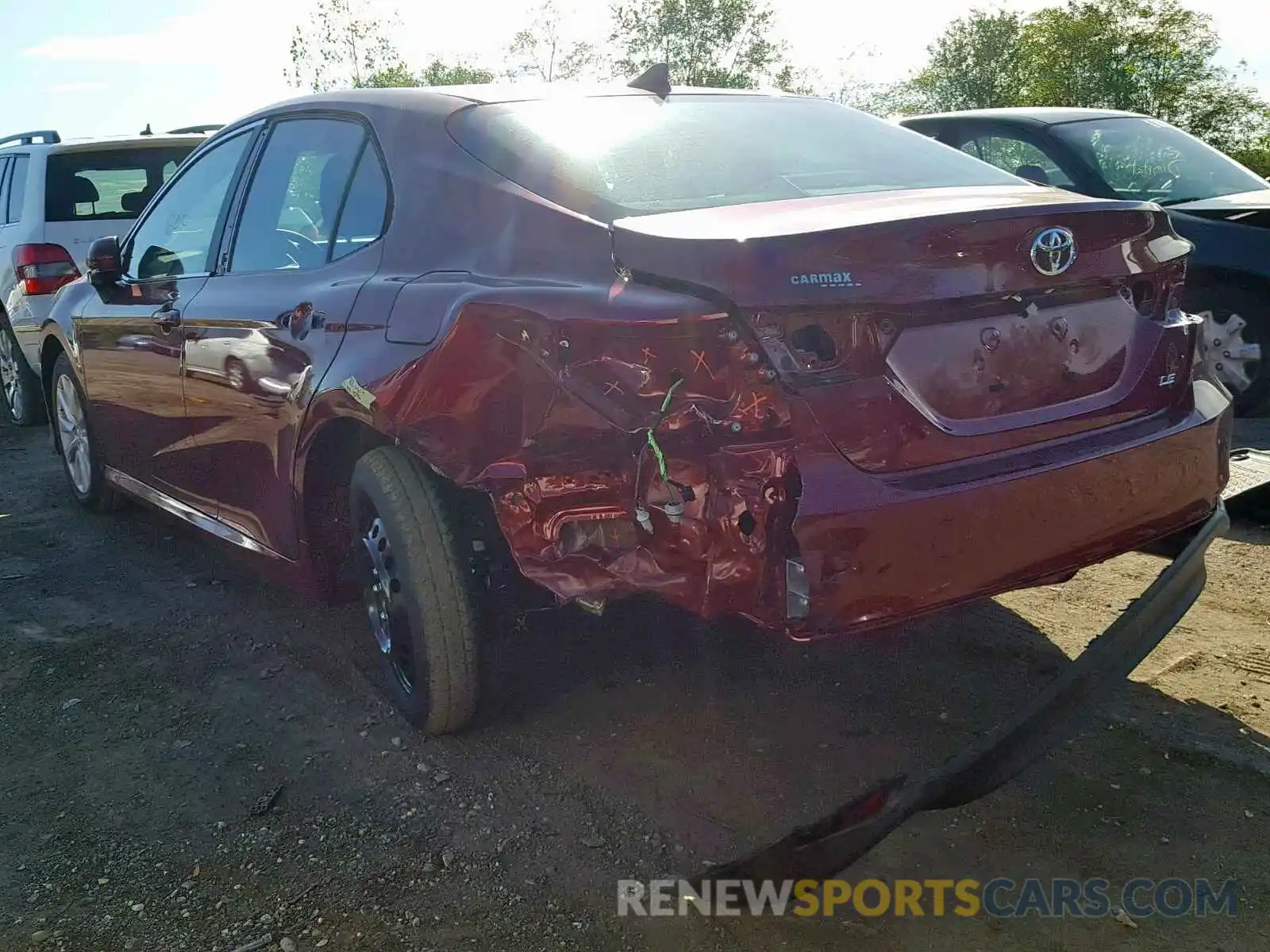 3 Photograph of a damaged car 4T1B11HK2KU822033 TOYOTA CAMRY 2019