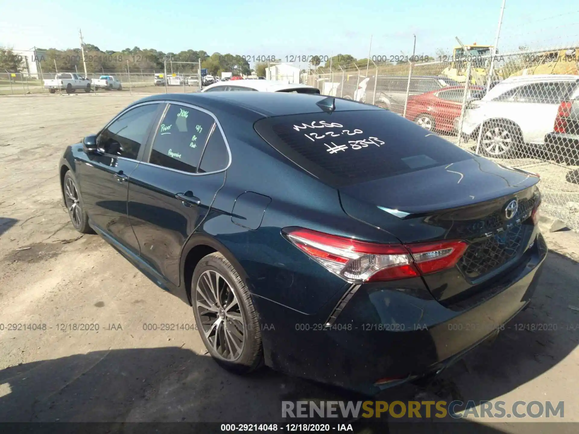 3 Photograph of a damaged car 4T1B11HK2KU824560 TOYOTA CAMRY 2019