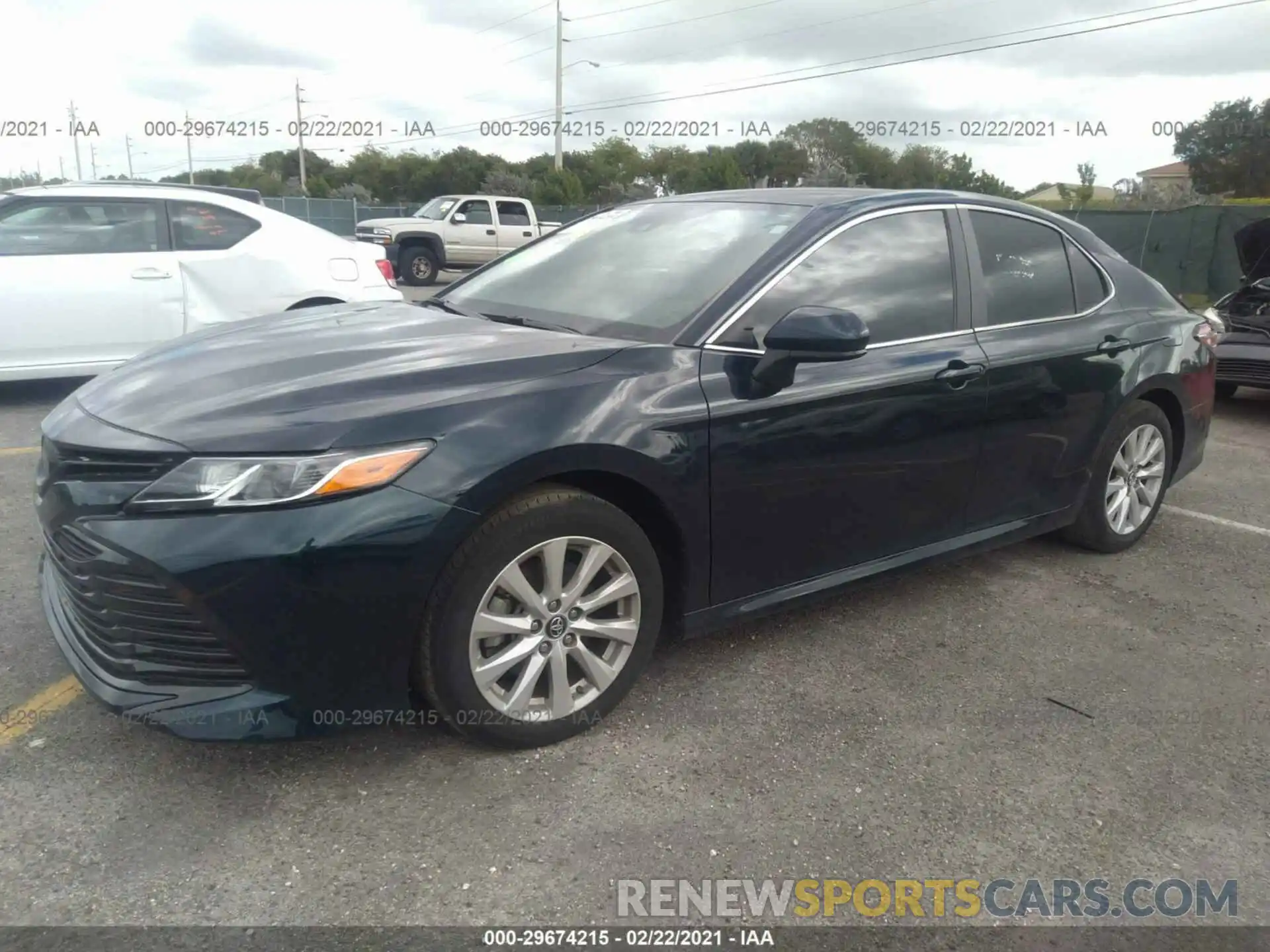 2 Photograph of a damaged car 4T1B11HK2KU828110 TOYOTA CAMRY 2019