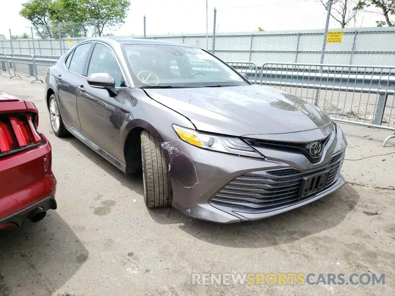 1 Photograph of a damaged car 4T1B11HK2KU828804 TOYOTA CAMRY 2019