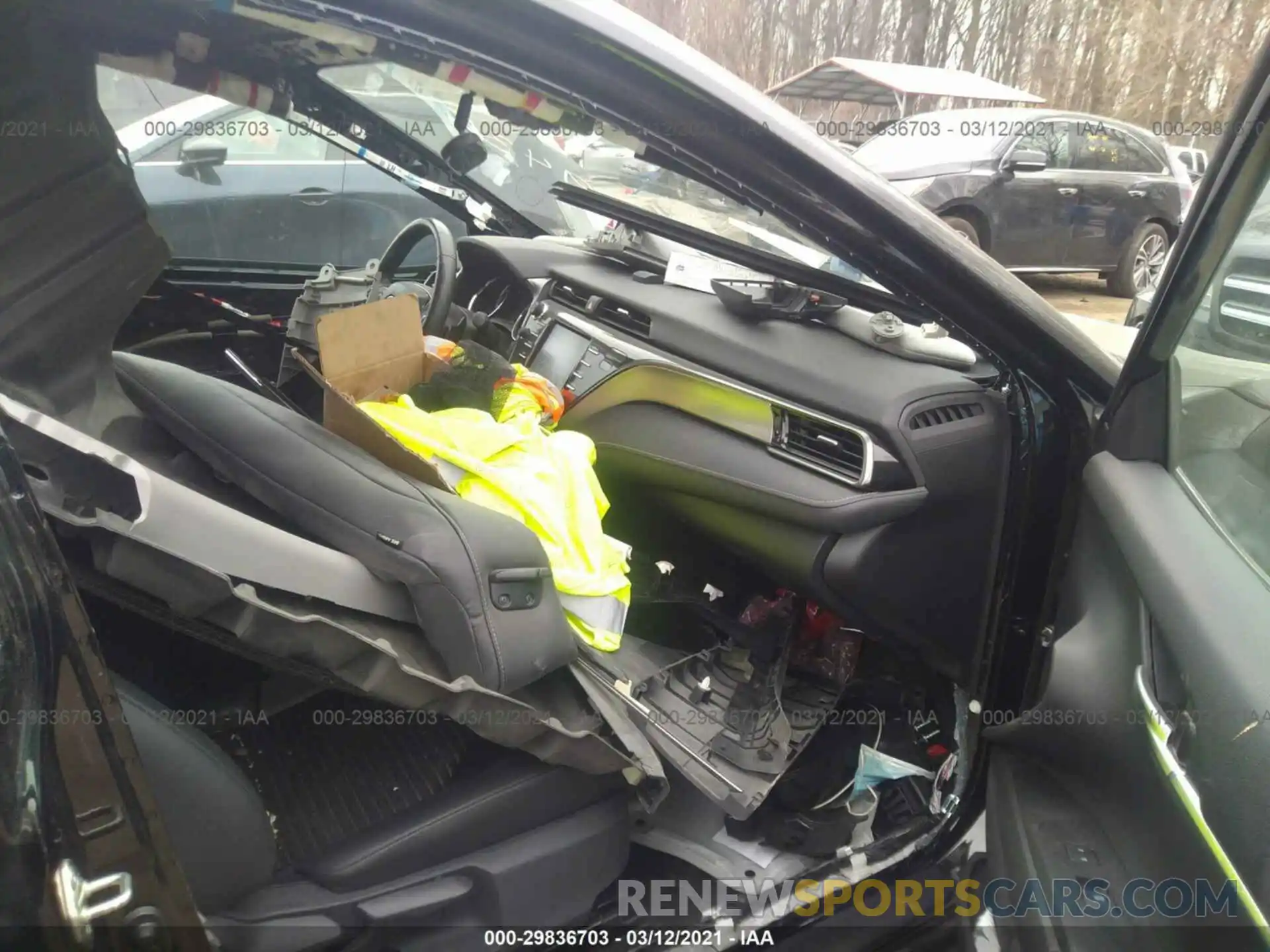 5 Photograph of a damaged car 4T1B11HK2KU829435 TOYOTA CAMRY 2019