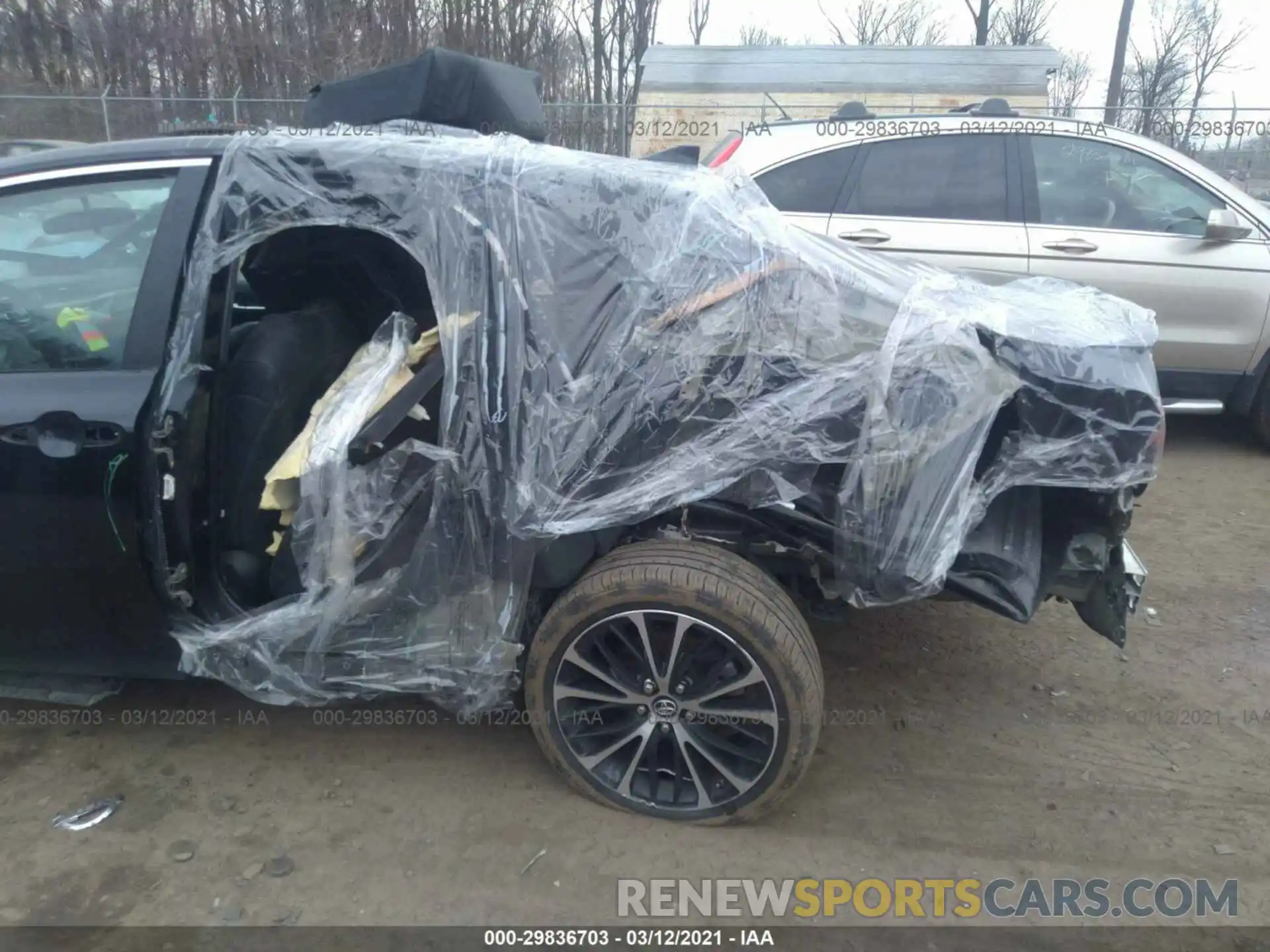 6 Photograph of a damaged car 4T1B11HK2KU829435 TOYOTA CAMRY 2019