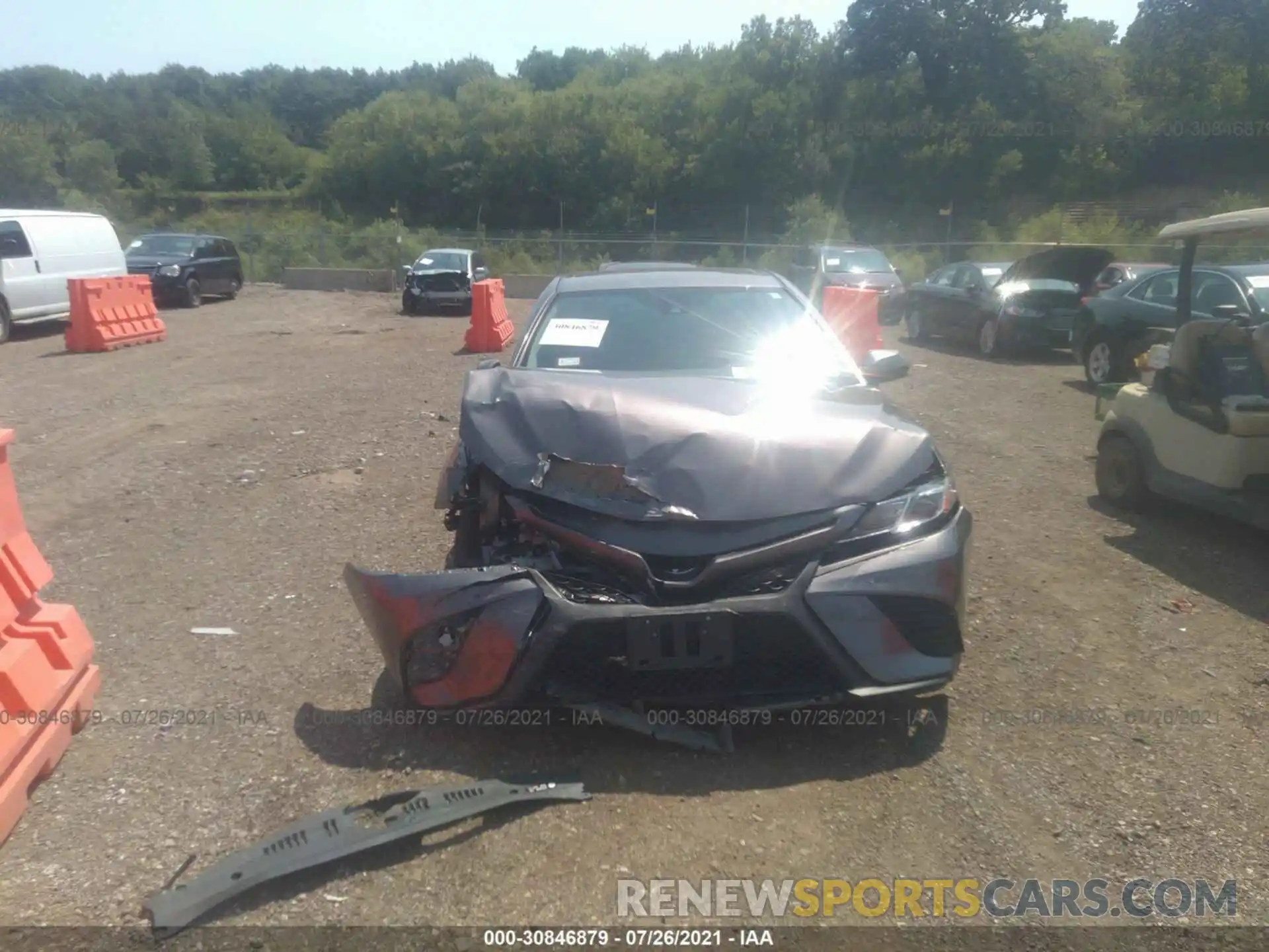 6 Photograph of a damaged car 4T1B11HK2KU833419 TOYOTA CAMRY 2019