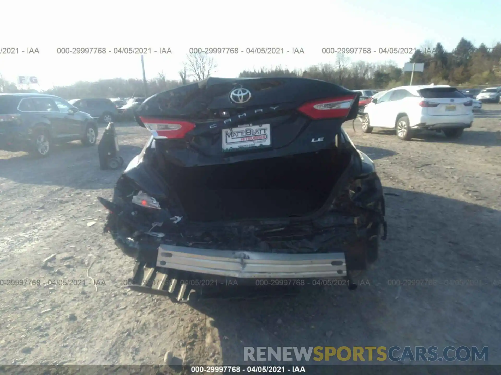 6 Photograph of a damaged car 4T1B11HK2KU834120 TOYOTA CAMRY 2019