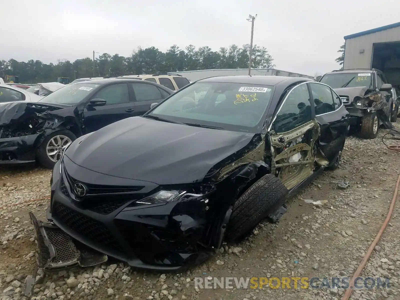 2 Photograph of a damaged car 4T1B11HK2KU835638 TOYOTA CAMRY 2019