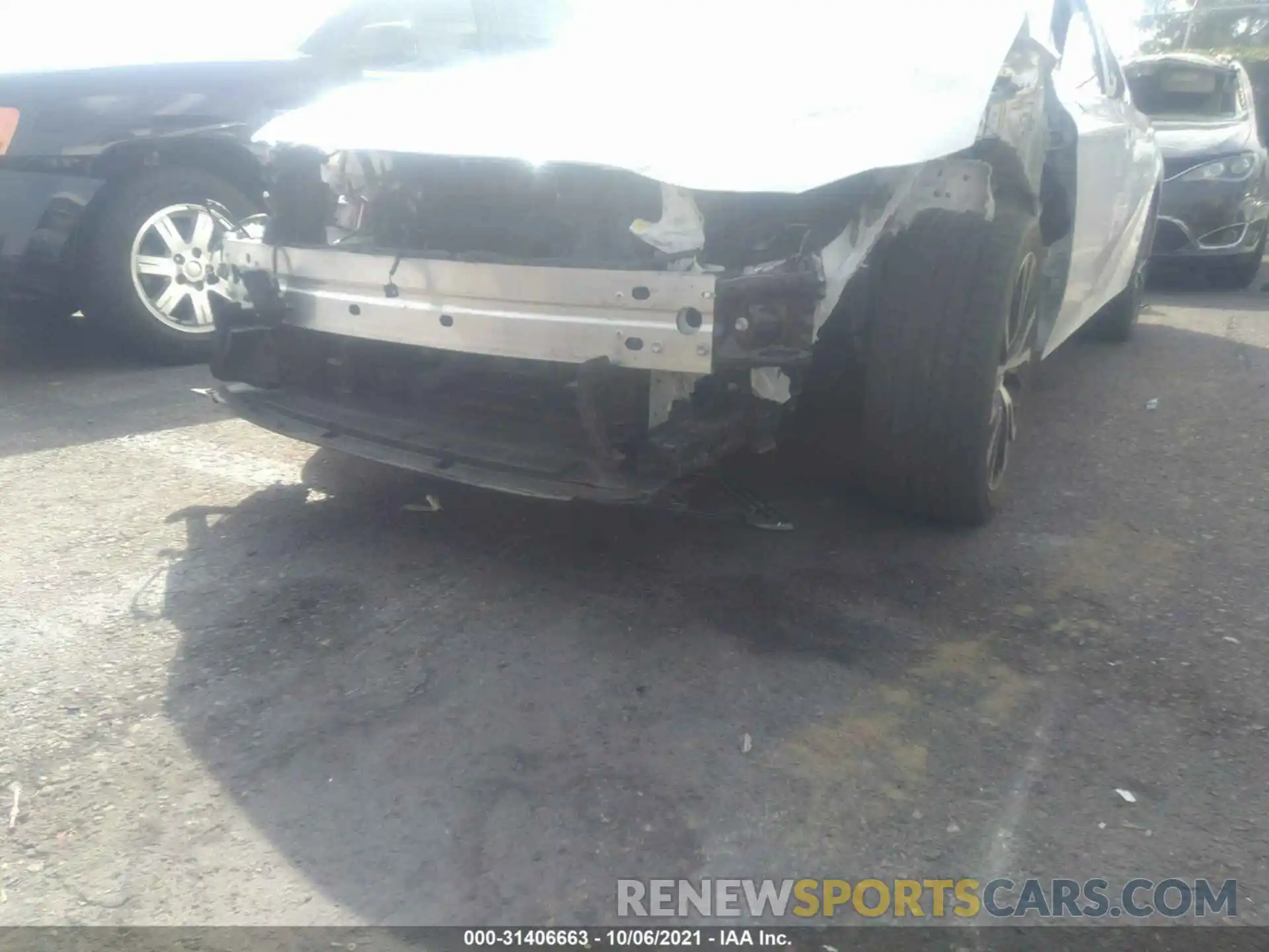 6 Photograph of a damaged car 4T1B11HK2KU835736 TOYOTA CAMRY 2019