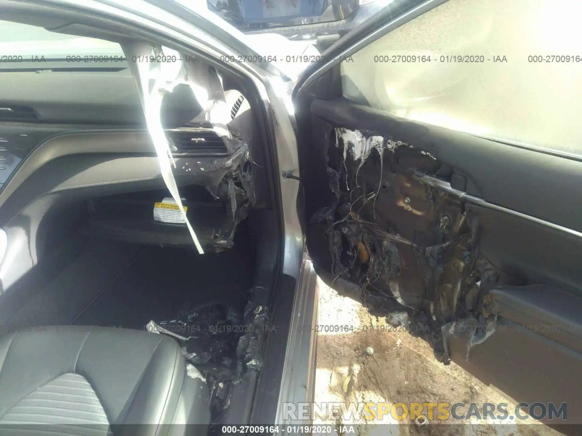 6 Photograph of a damaged car 4T1B11HK2KU839236 TOYOTA CAMRY 2019