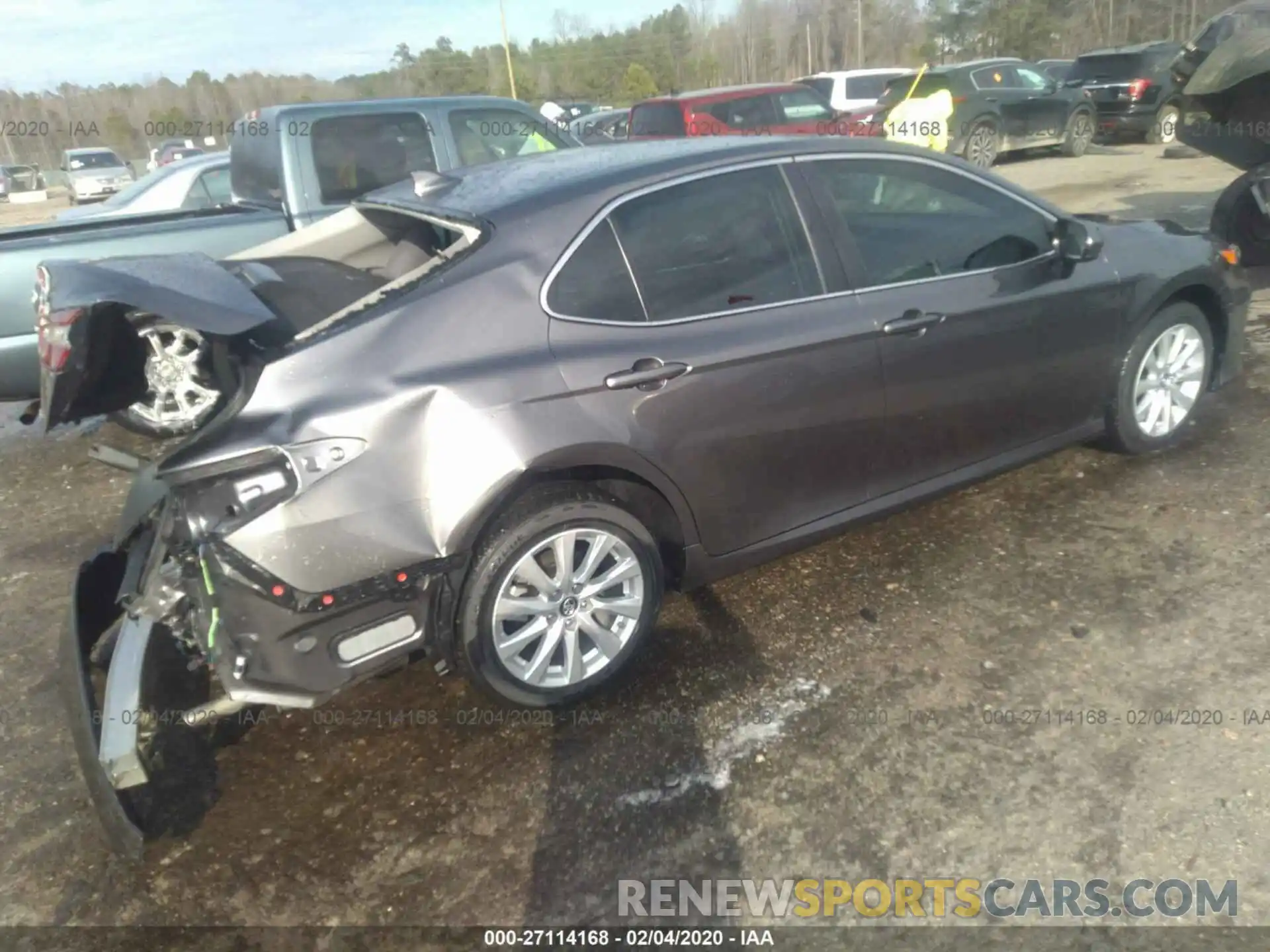 4 Photograph of a damaged car 4T1B11HK2KU842010 TOYOTA CAMRY 2019