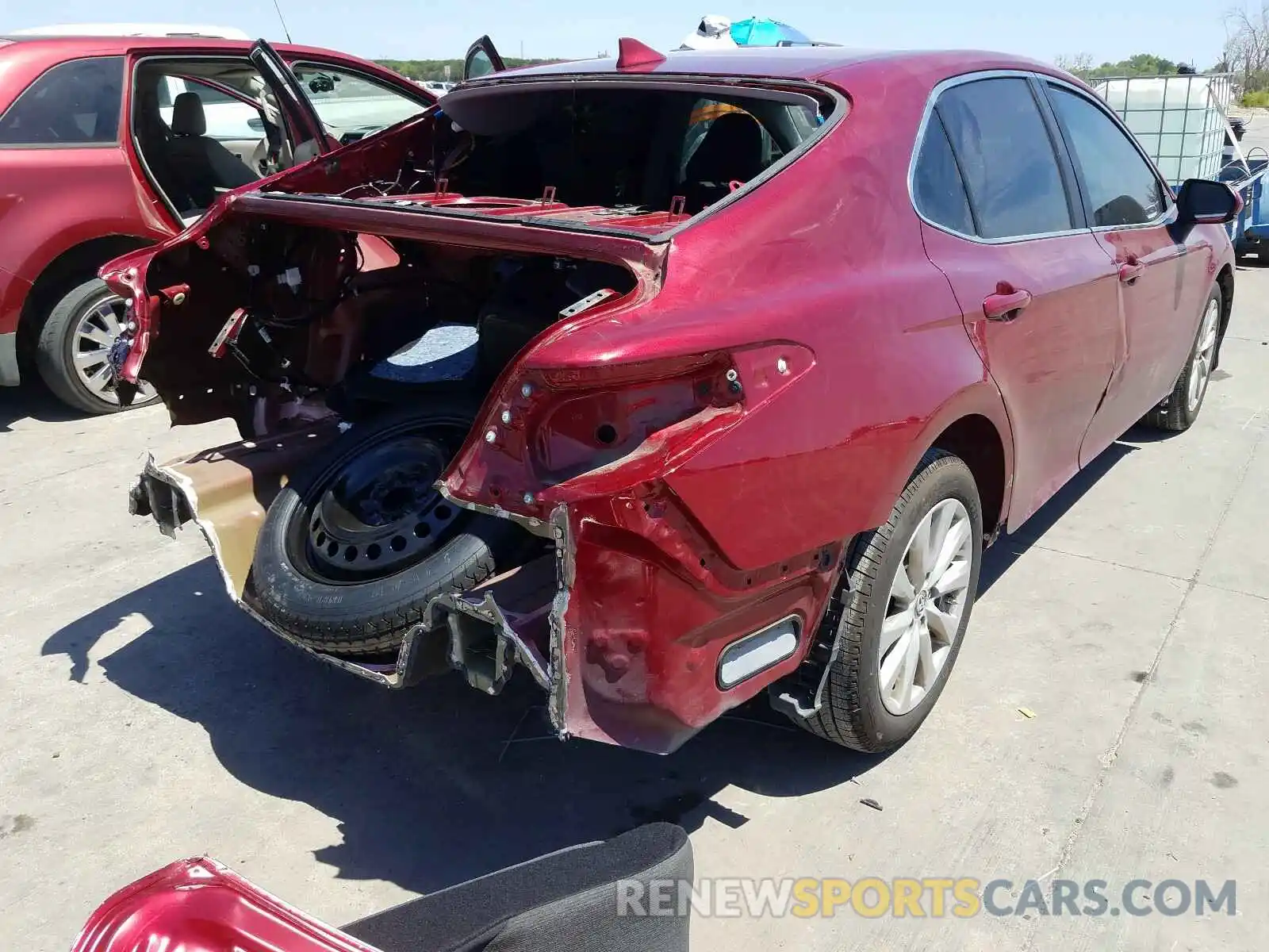 4 Photograph of a damaged car 4T1B11HK2KU843206 TOYOTA CAMRY 2019