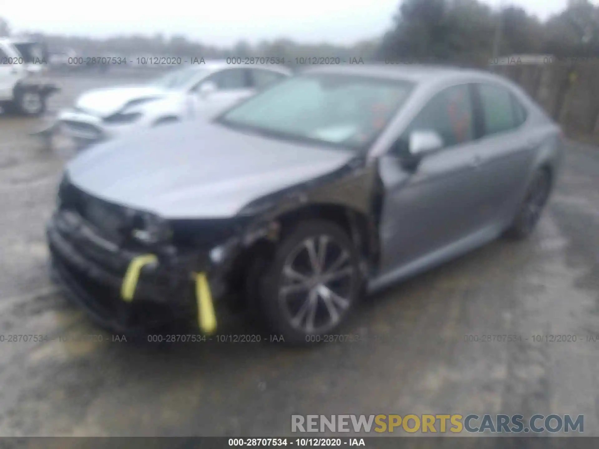 2 Photograph of a damaged car 4T1B11HK2KU844467 TOYOTA CAMRY 2019