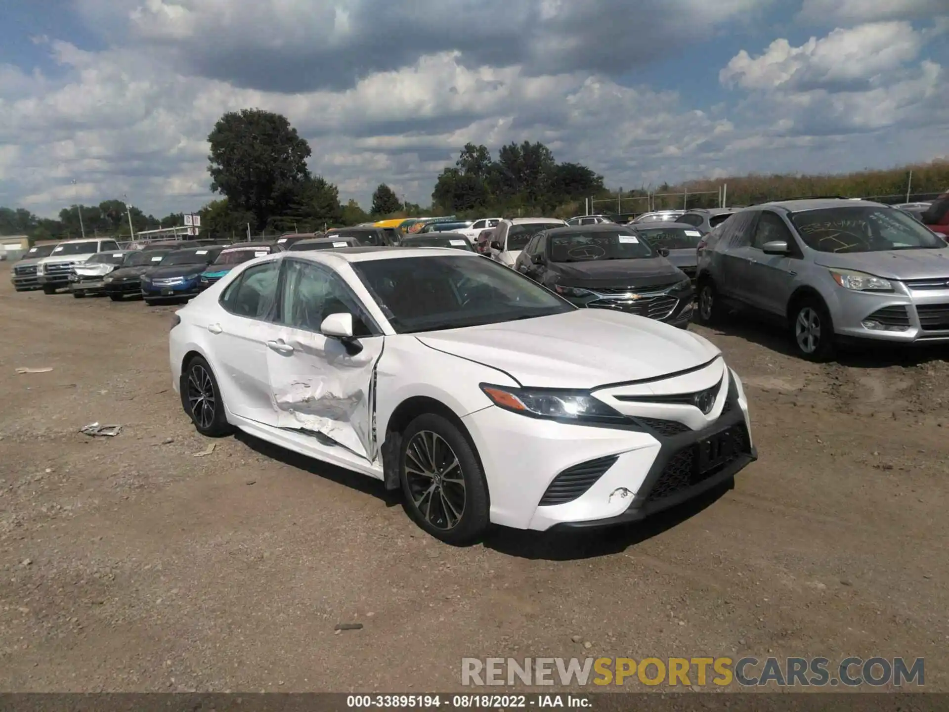 1 Photograph of a damaged car 4T1B11HK2KU846154 TOYOTA CAMRY 2019