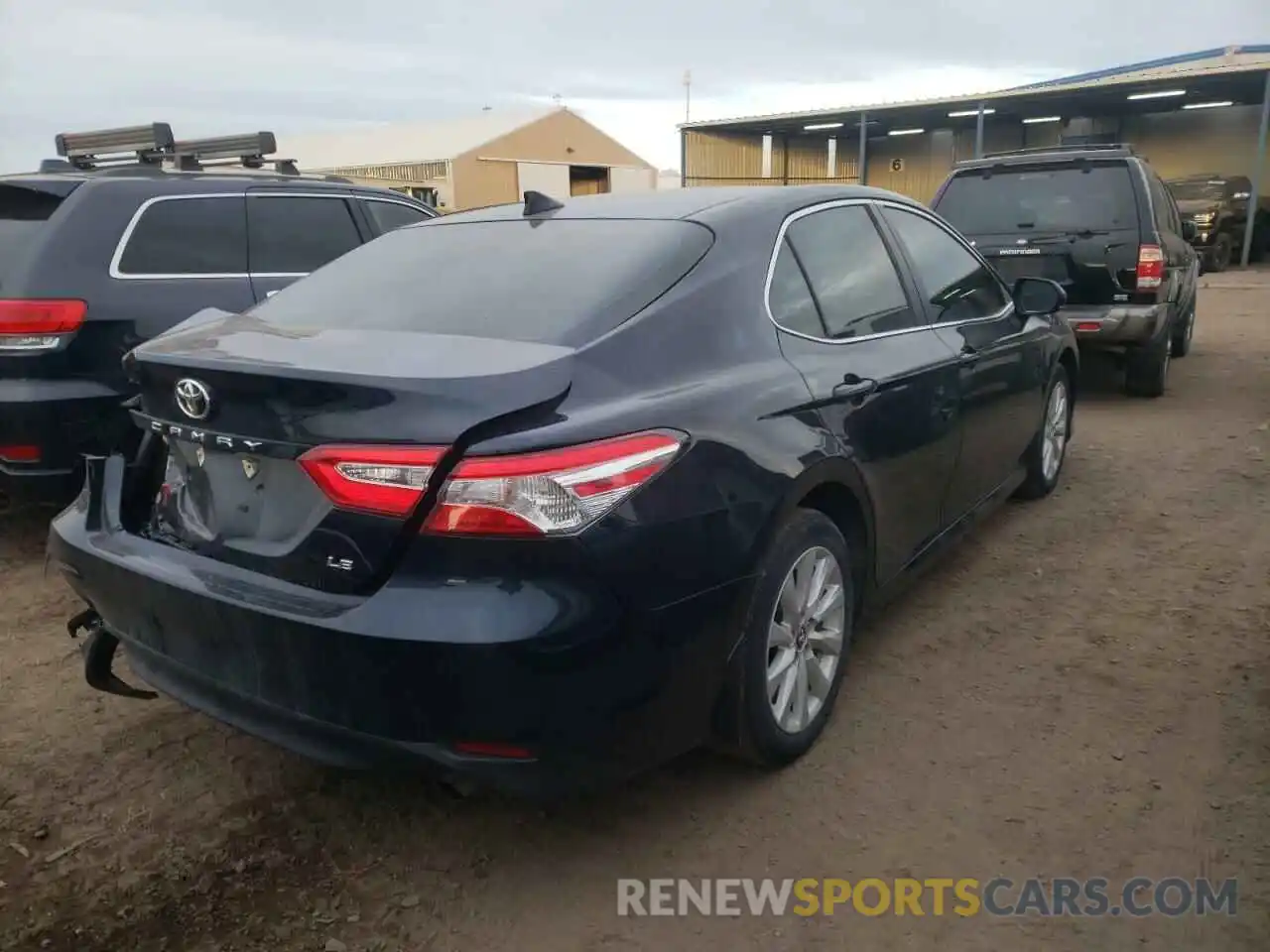 4 Photograph of a damaged car 4T1B11HK2KU846574 TOYOTA CAMRY 2019