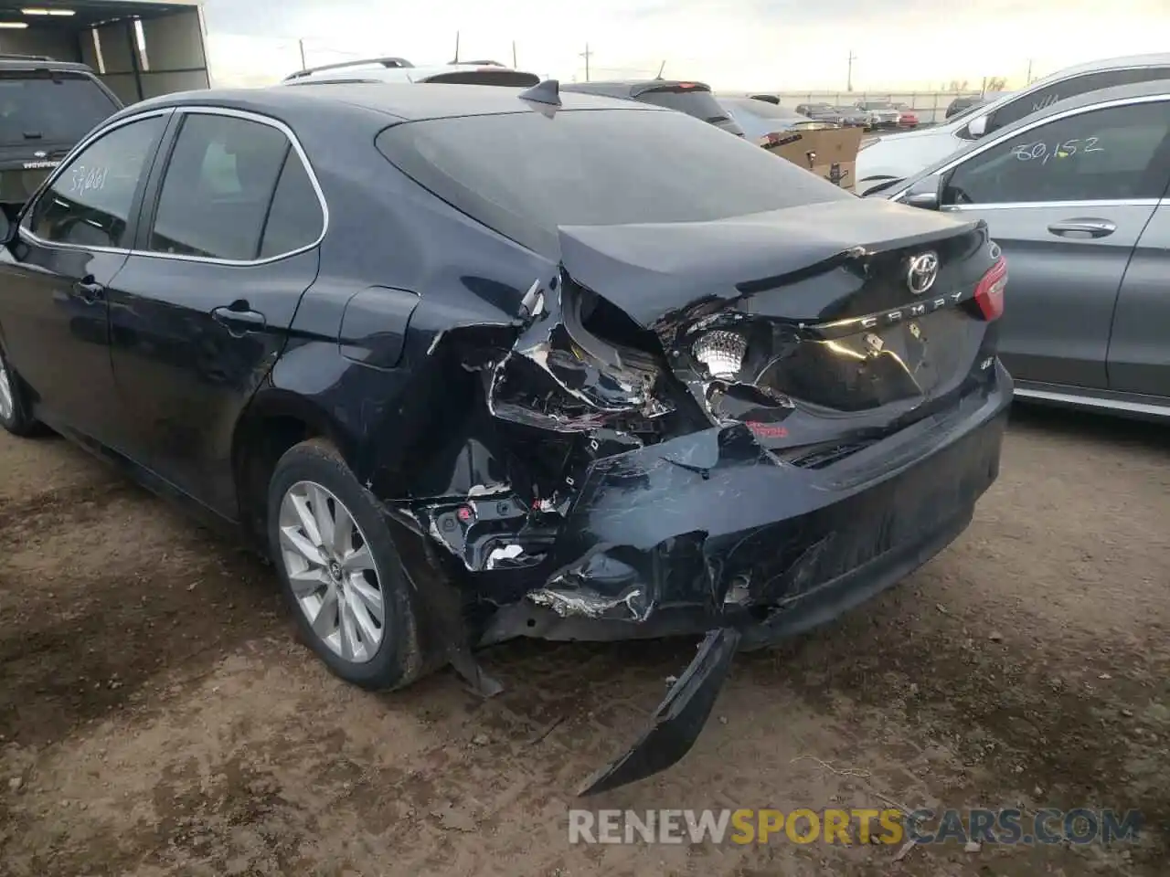 9 Photograph of a damaged car 4T1B11HK2KU846574 TOYOTA CAMRY 2019