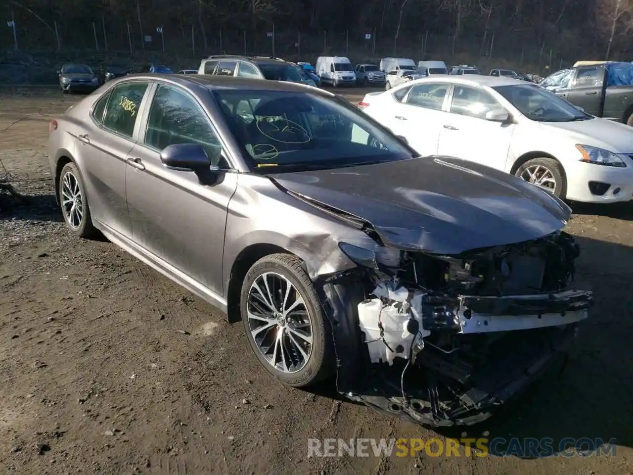 1 Photograph of a damaged car 4T1B11HK2KU847482 TOYOTA CAMRY 2019