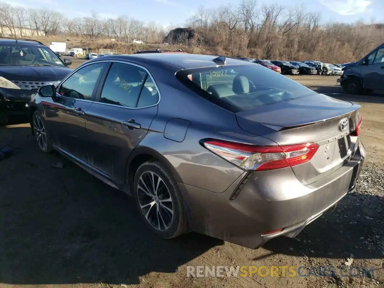 3 Photograph of a damaged car 4T1B11HK2KU847482 TOYOTA CAMRY 2019