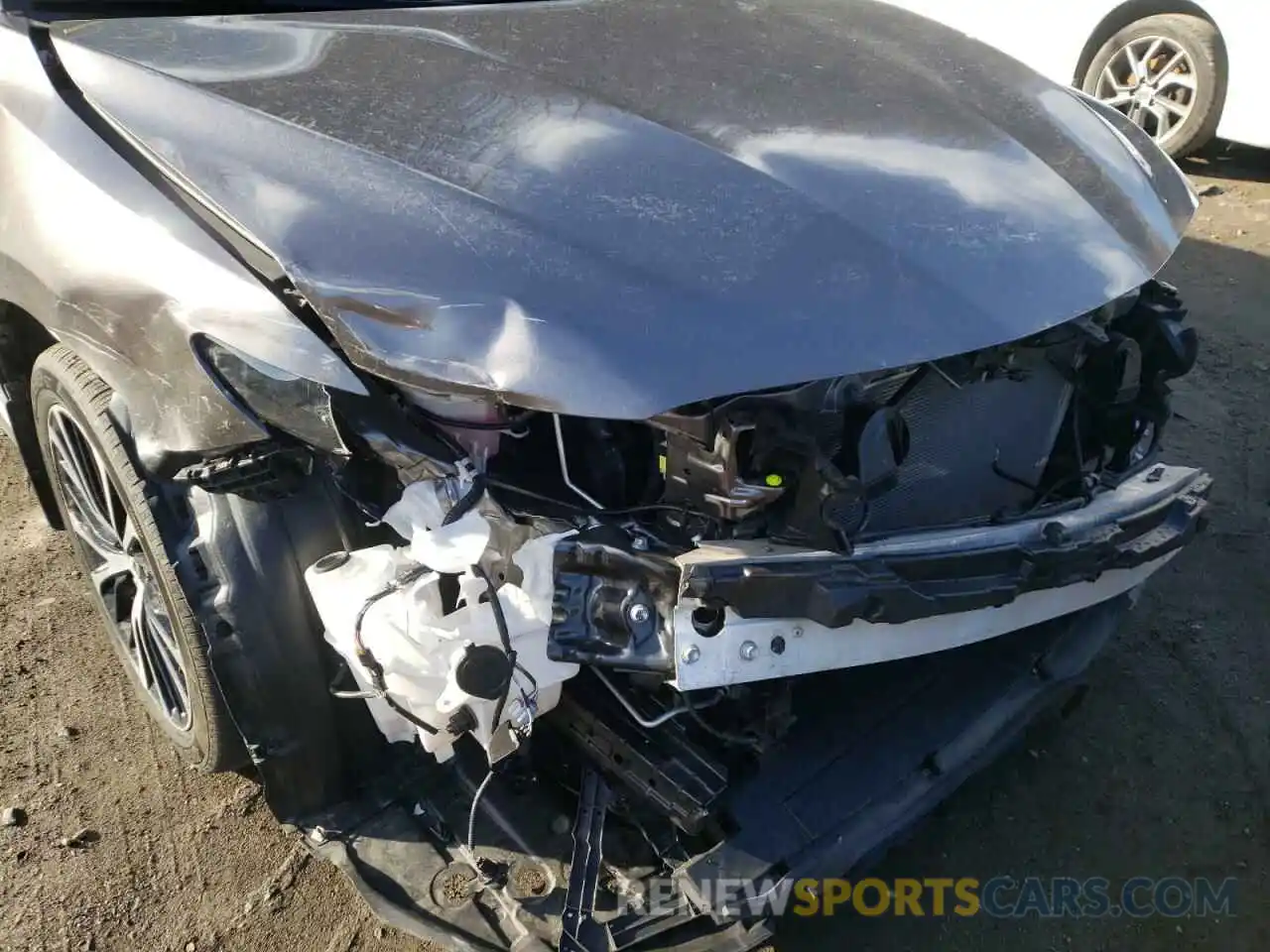 9 Photograph of a damaged car 4T1B11HK2KU847482 TOYOTA CAMRY 2019