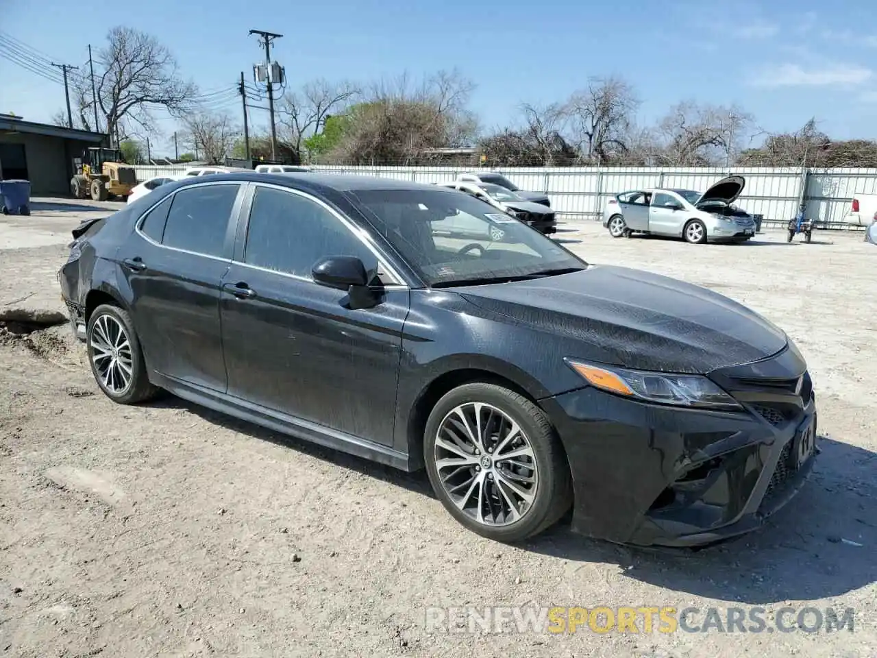 4 Photograph of a damaged car 4T1B11HK2KU849930 TOYOTA CAMRY 2019