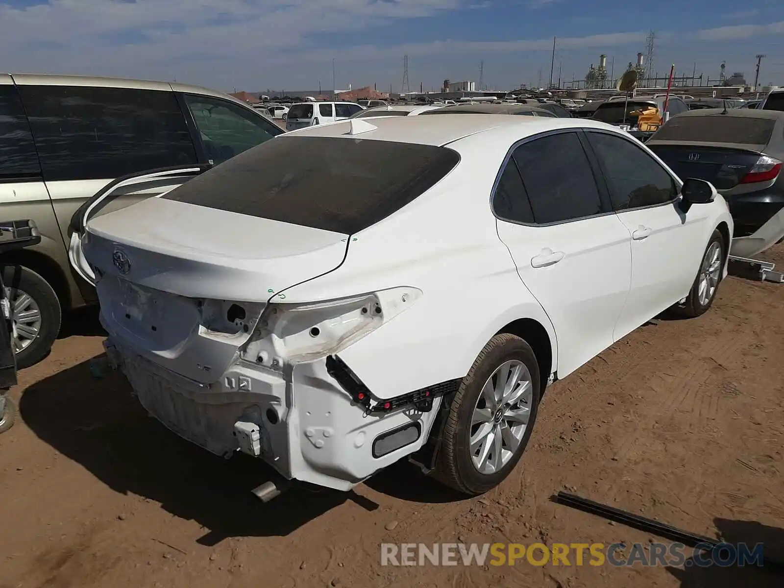 4 Photograph of a damaged car 4T1B11HK2KU852892 TOYOTA CAMRY 2019