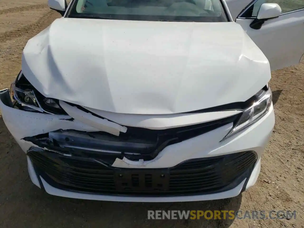 7 Photograph of a damaged car 4T1B11HK2KU856716 TOYOTA CAMRY 2019