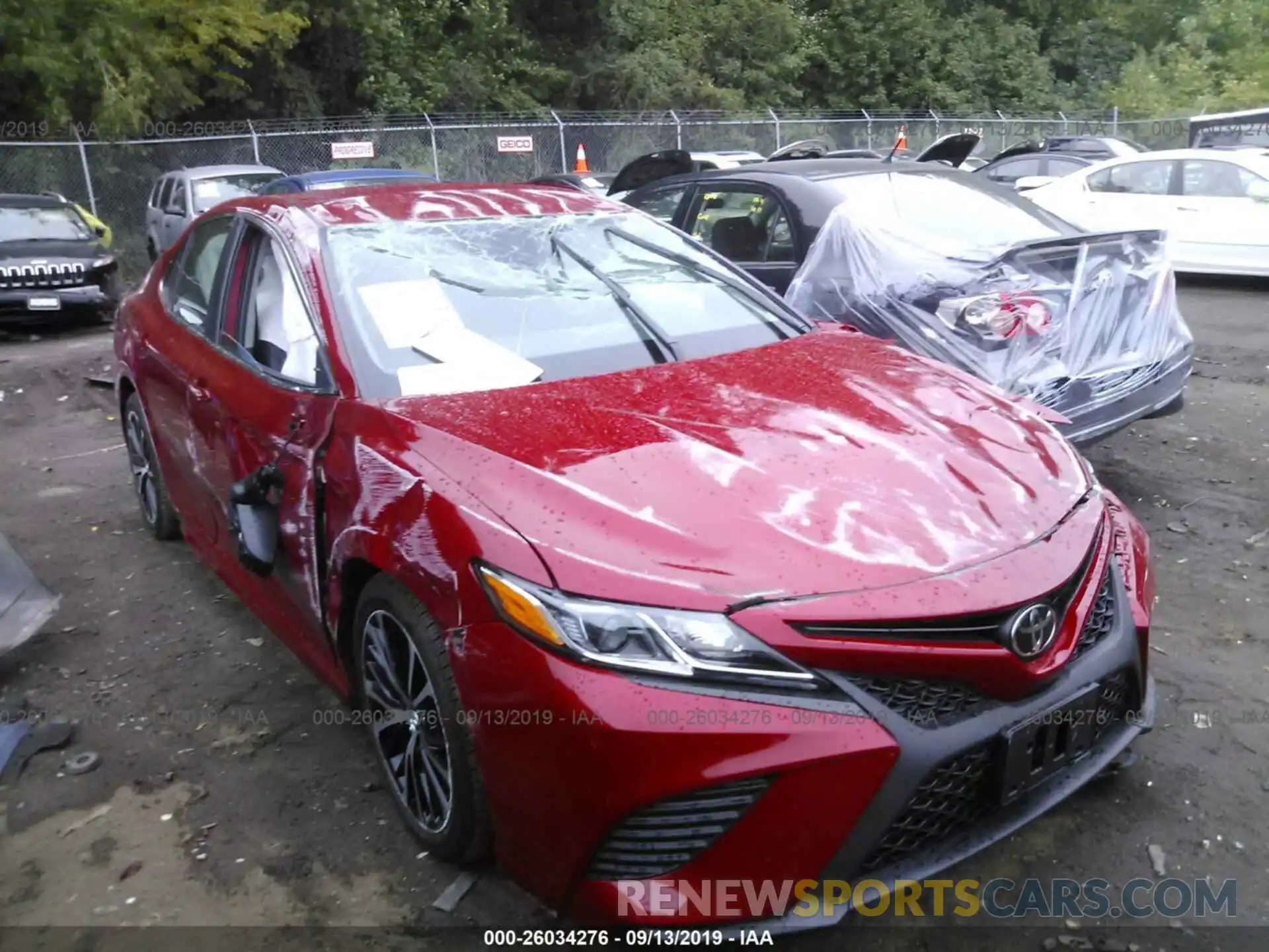 1 Photograph of a damaged car 4T1B11HK3KU160575 TOYOTA CAMRY 2019