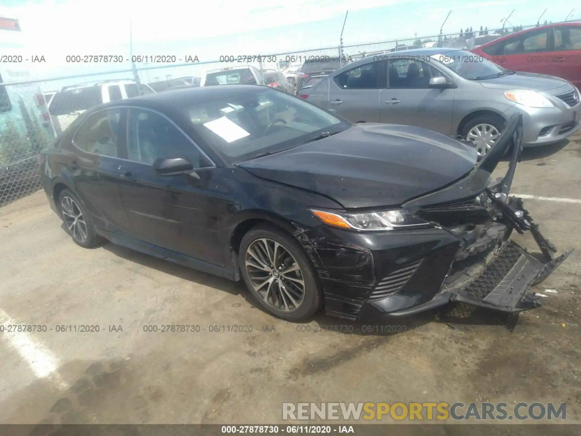 1 Photograph of a damaged car 4T1B11HK3KU161354 TOYOTA CAMRY 2019