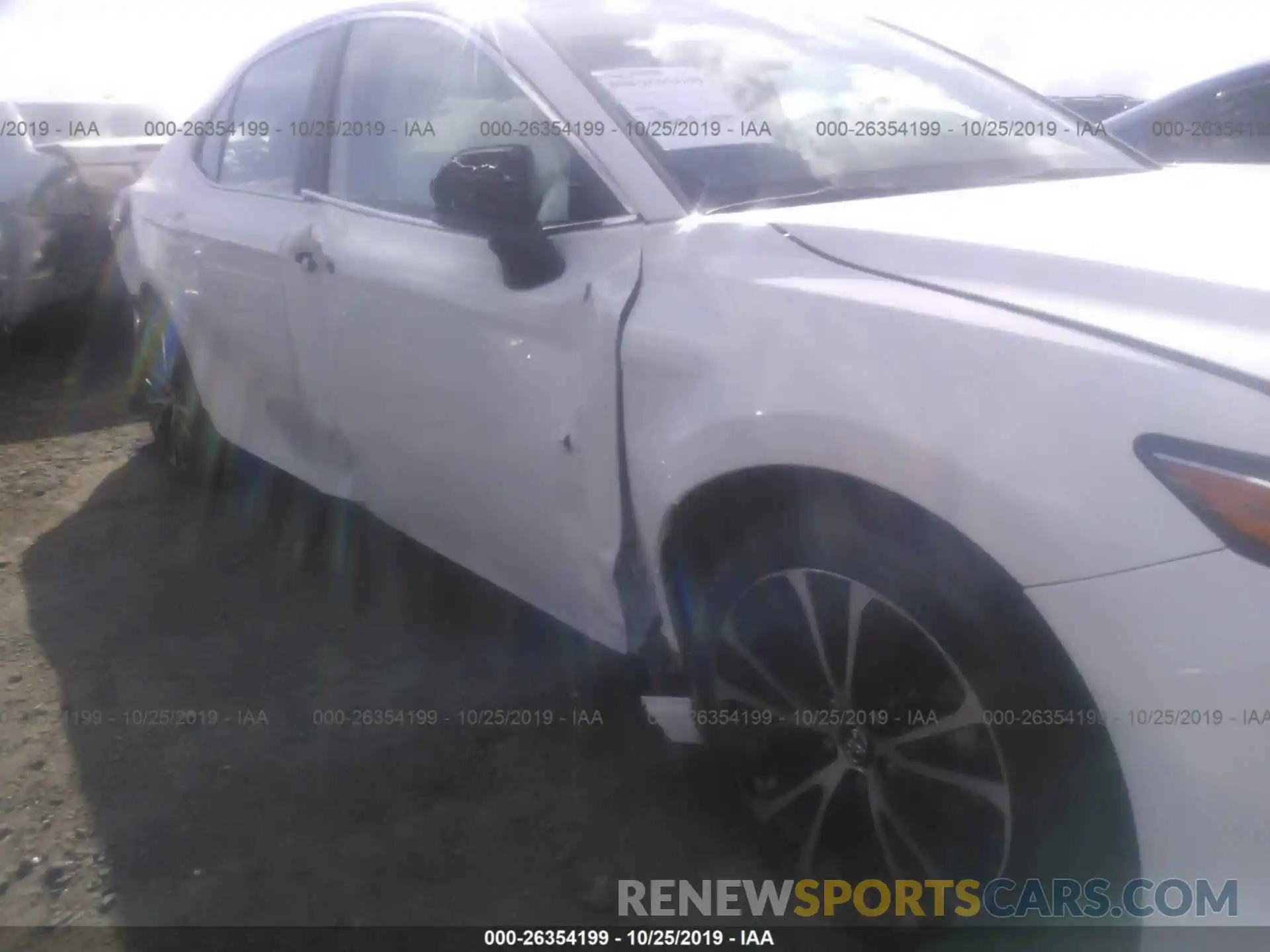 6 Photograph of a damaged car 4T1B11HK3KU164190 TOYOTA CAMRY 2019