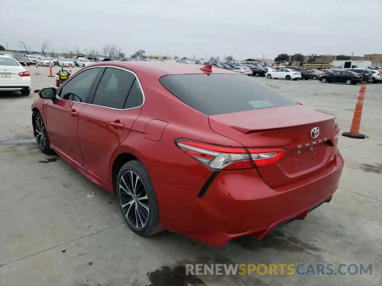 3 Photograph of a damaged car 4T1B11HK3KU164884 TOYOTA CAMRY 2019