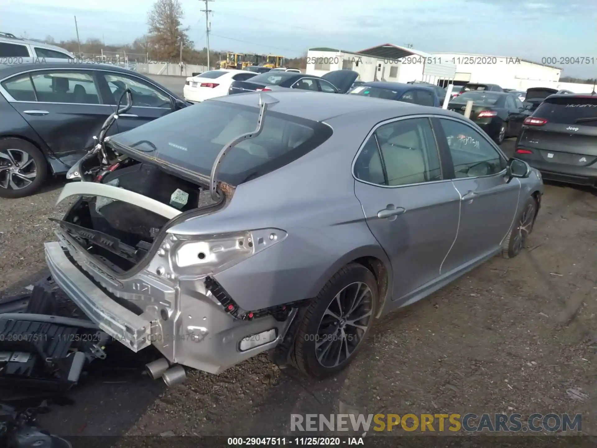 4 Photograph of a damaged car 4T1B11HK3KU166392 TOYOTA CAMRY 2019