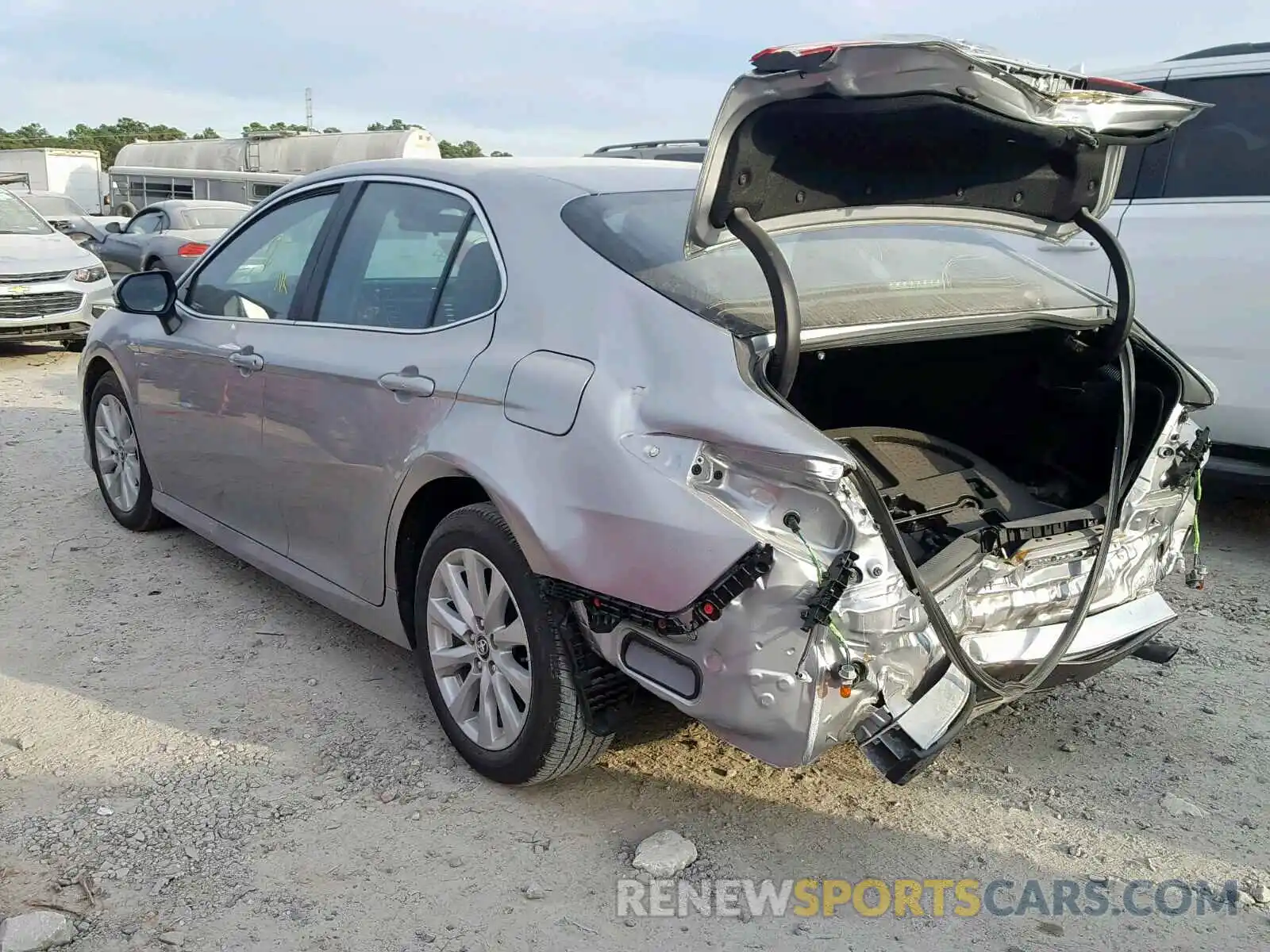 3 Photograph of a damaged car 4T1B11HK3KU167445 TOYOTA CAMRY 2019