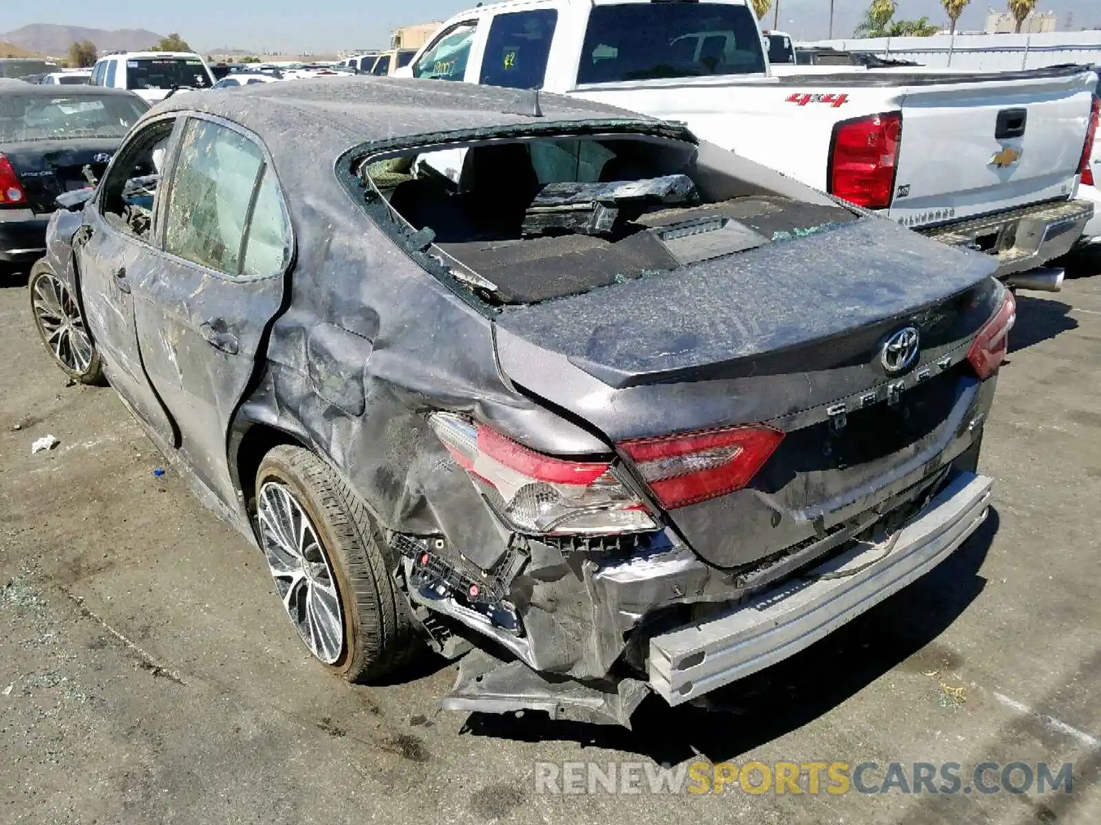 3 Photograph of a damaged car 4T1B11HK3KU168935 TOYOTA CAMRY 2019