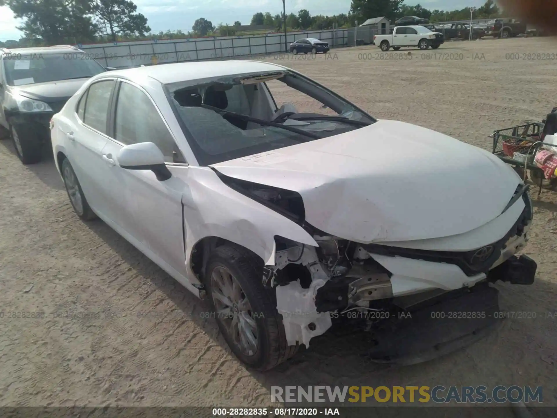 1 Photograph of a damaged car 4T1B11HK3KU169020 TOYOTA CAMRY 2019