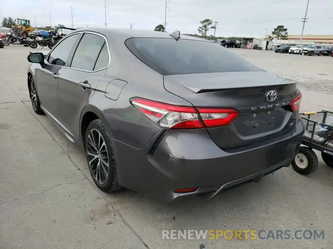 3 Photograph of a damaged car 4T1B11HK3KU170166 TOYOTA CAMRY 2019