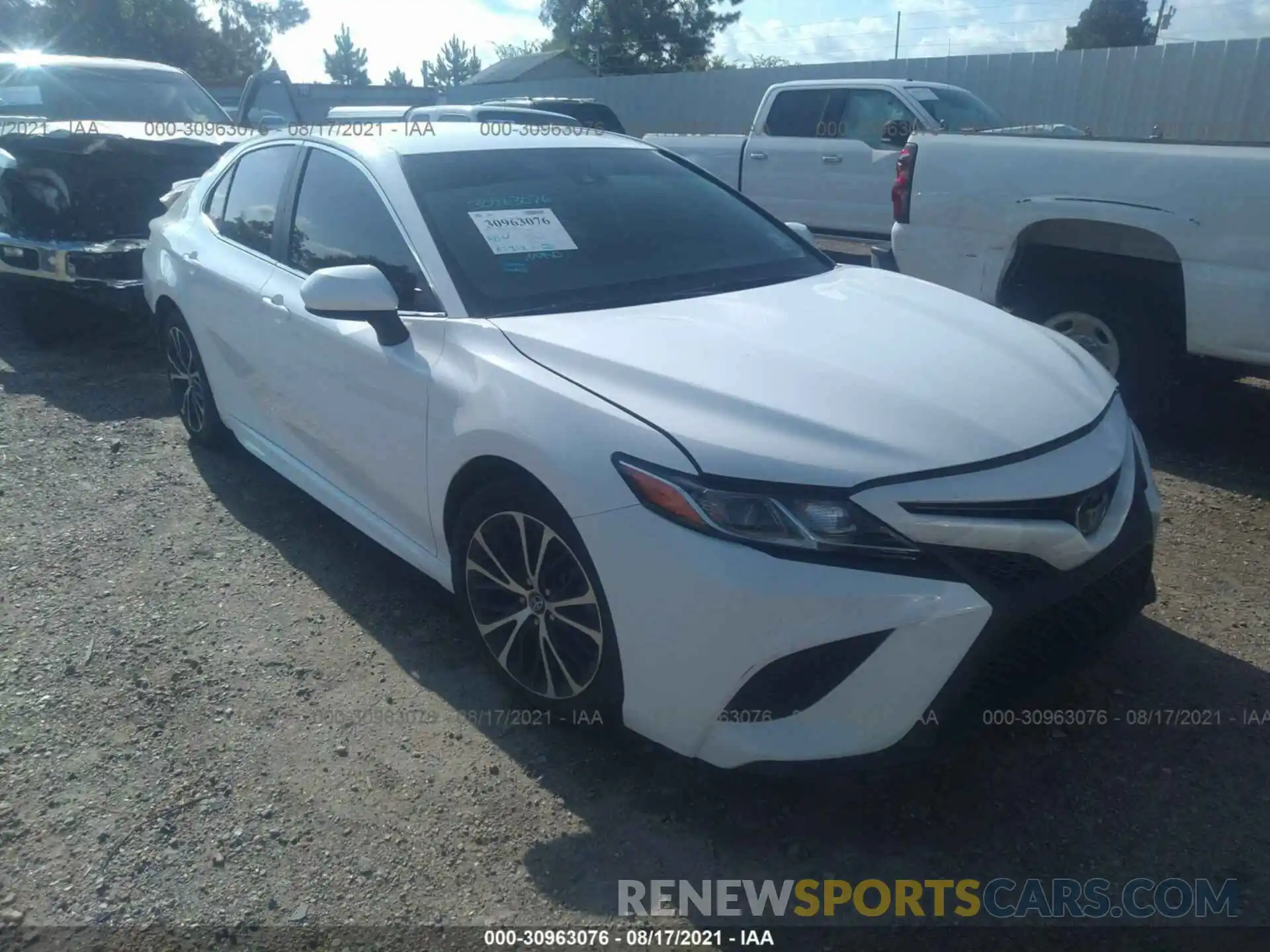 1 Photograph of a damaged car 4T1B11HK3KU170913 TOYOTA CAMRY 2019