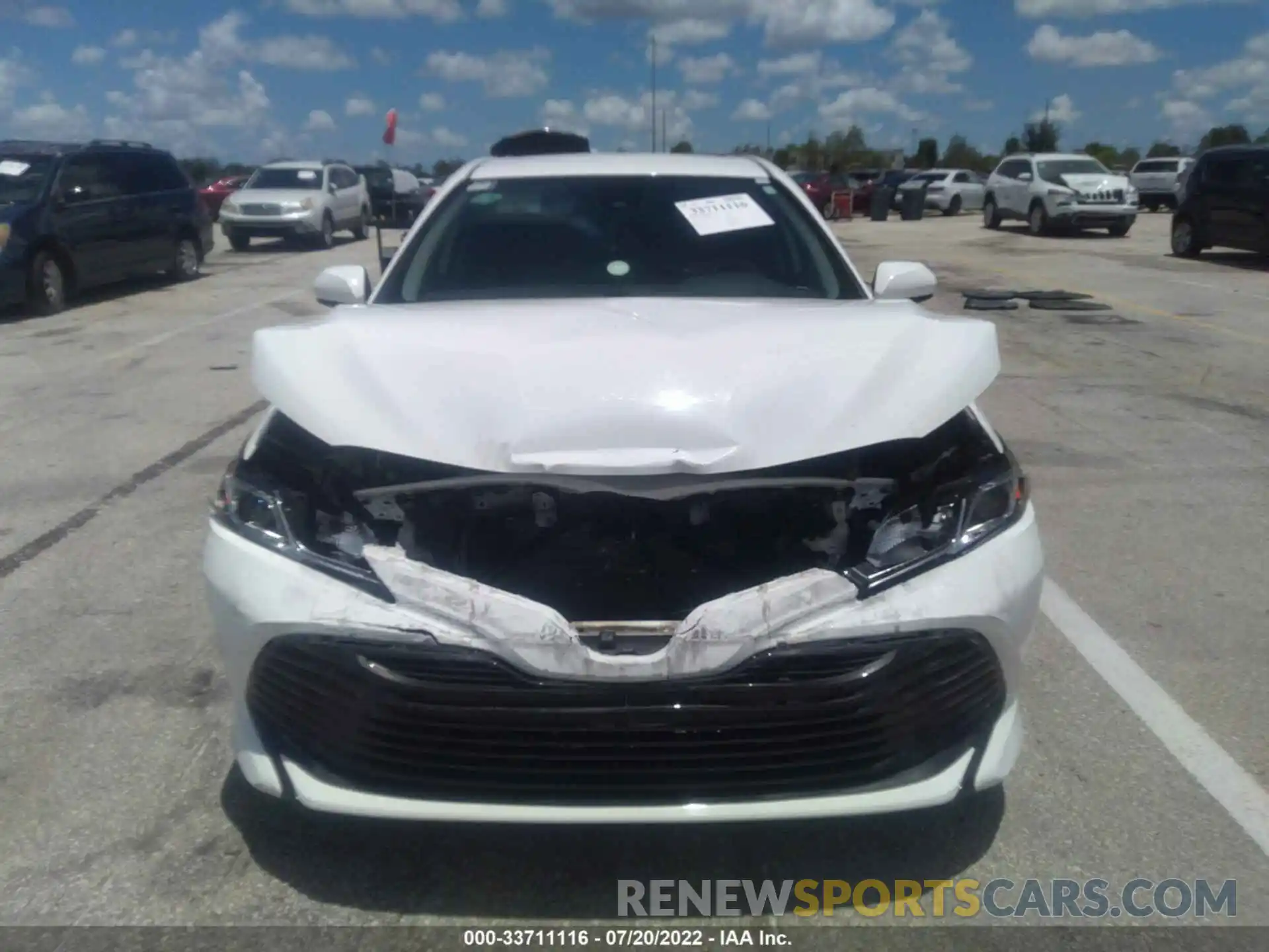 6 Photograph of a damaged car 4T1B11HK3KU171222 TOYOTA CAMRY 2019