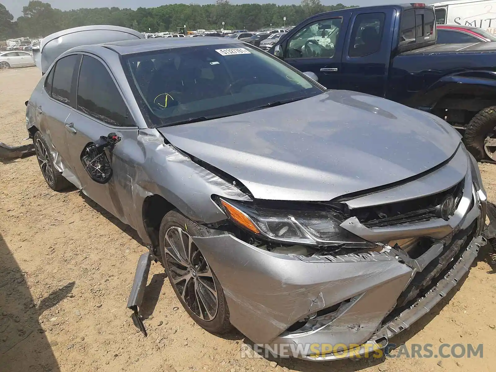 1 Photograph of a damaged car 4T1B11HK3KU171351 TOYOTA CAMRY 2019