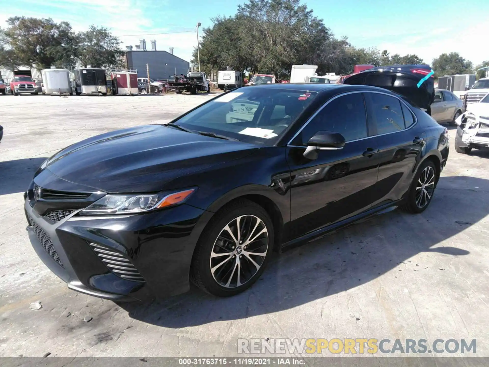 2 Photograph of a damaged car 4T1B11HK3KU171429 TOYOTA CAMRY 2019