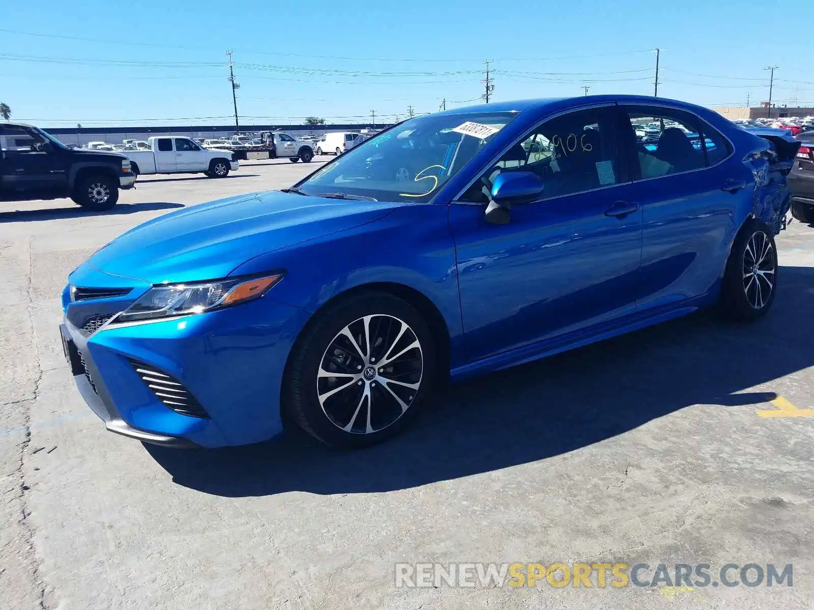 2 Photograph of a damaged car 4T1B11HK3KU171446 TOYOTA CAMRY 2019