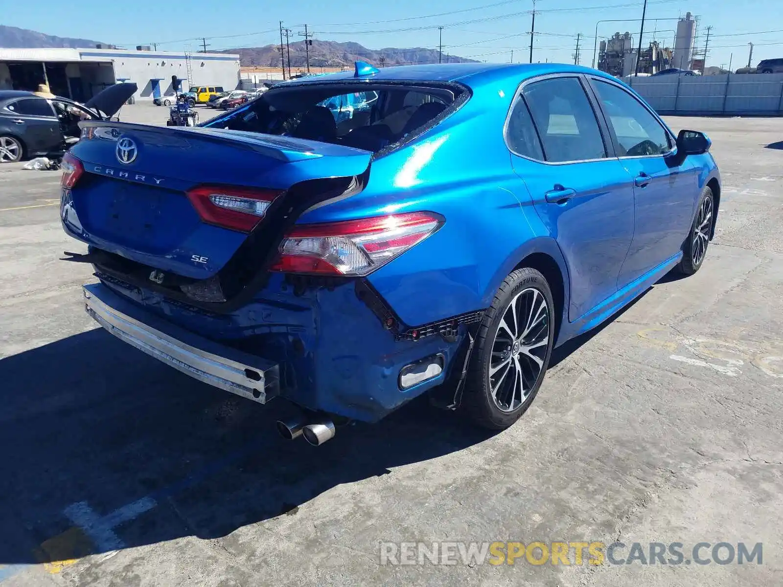 4 Photograph of a damaged car 4T1B11HK3KU171446 TOYOTA CAMRY 2019