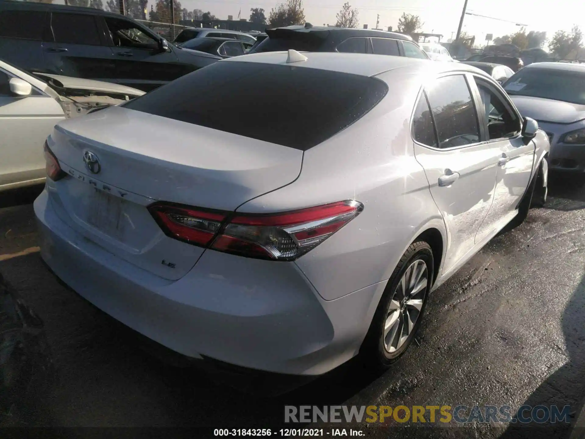 4 Photograph of a damaged car 4T1B11HK3KU172094 TOYOTA CAMRY 2019