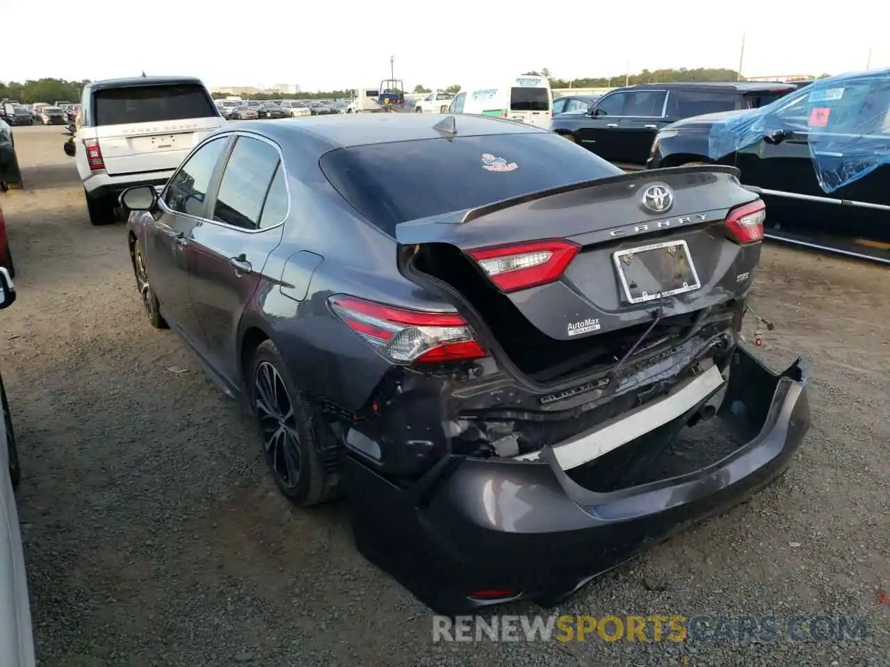 3 Photograph of a damaged car 4T1B11HK3KU175724 TOYOTA CAMRY 2019