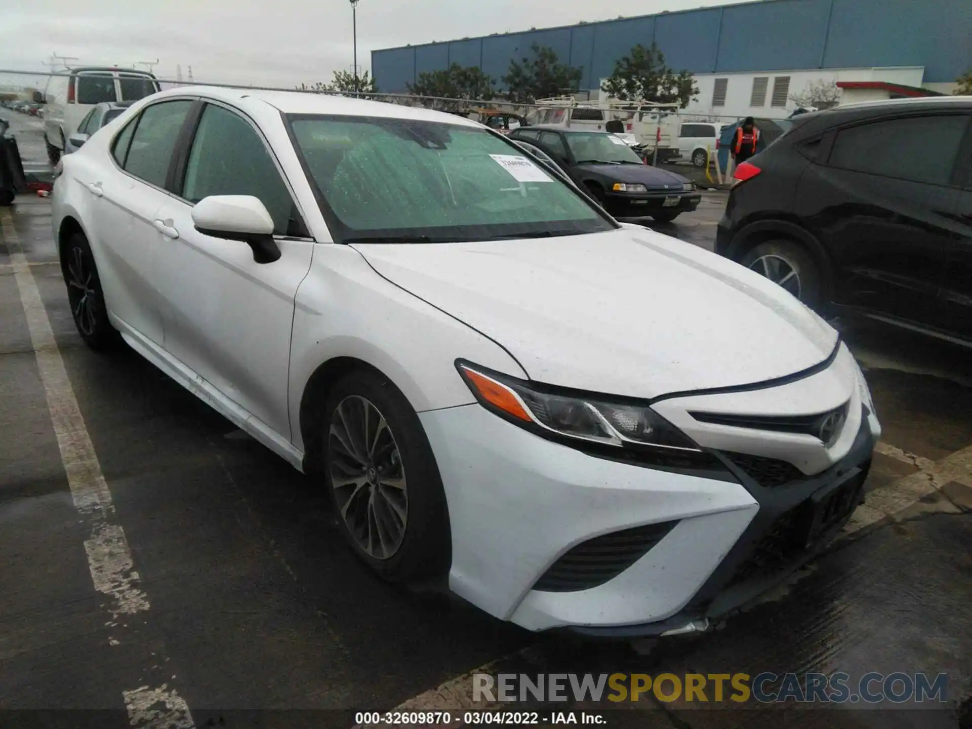 1 Photograph of a damaged car 4T1B11HK3KU179921 TOYOTA CAMRY 2019