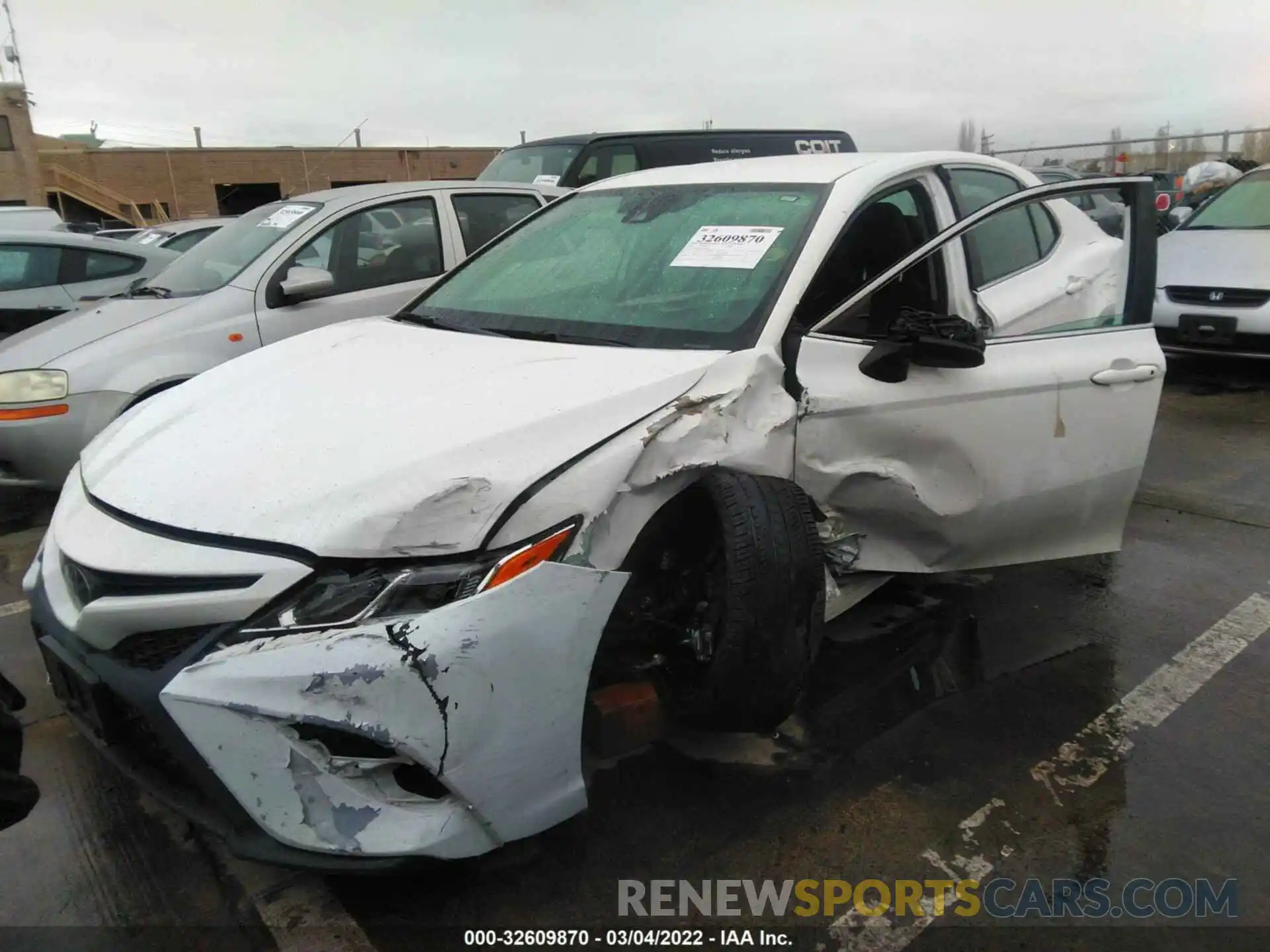 6 Photograph of a damaged car 4T1B11HK3KU179921 TOYOTA CAMRY 2019