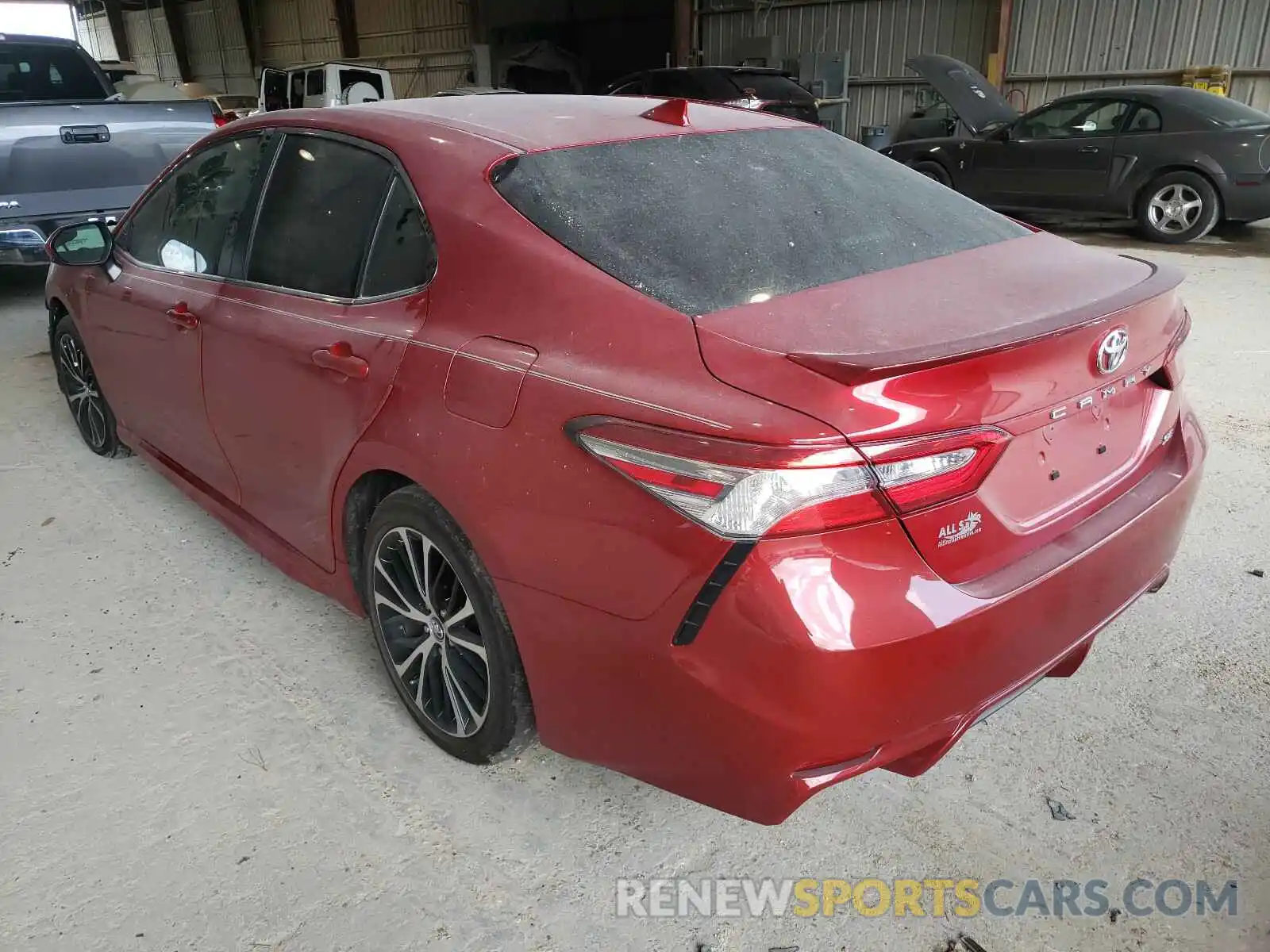 3 Photograph of a damaged car 4T1B11HK3KU179949 TOYOTA CAMRY 2019