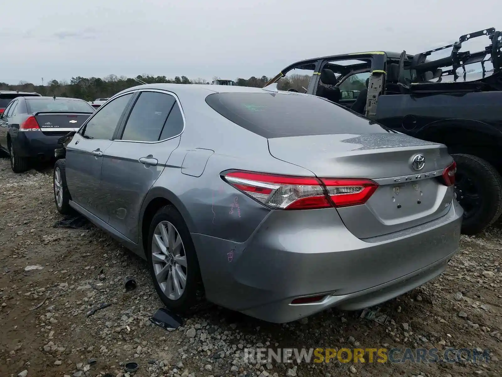 3 Photograph of a damaged car 4T1B11HK3KU181605 TOYOTA CAMRY 2019