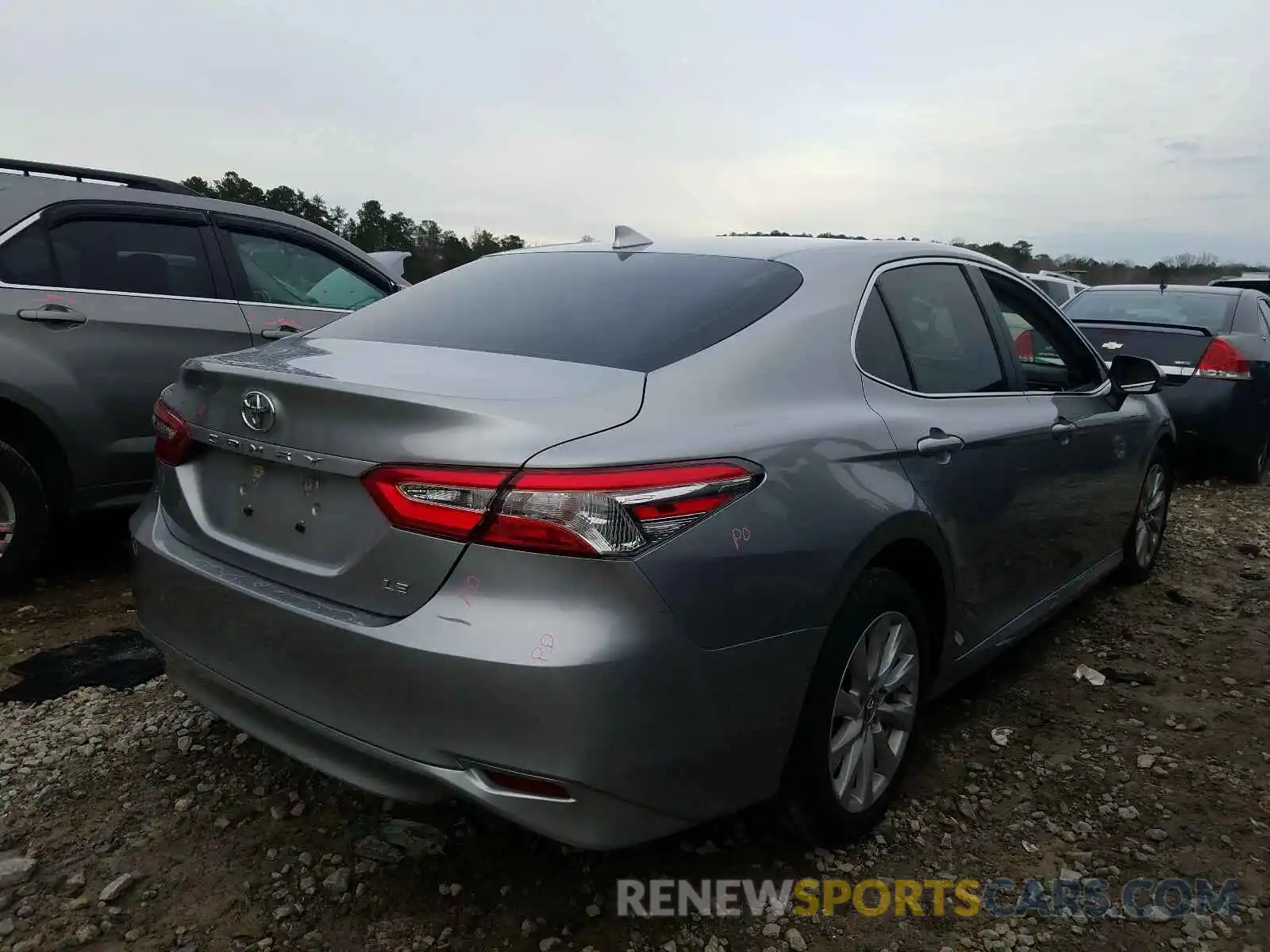 4 Photograph of a damaged car 4T1B11HK3KU181605 TOYOTA CAMRY 2019