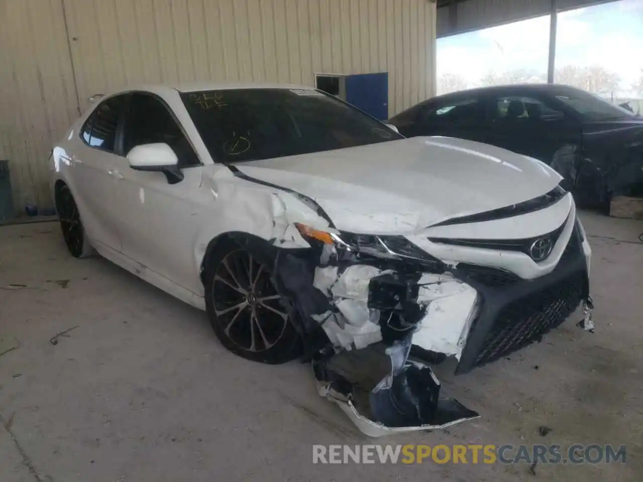 1 Photograph of a damaged car 4T1B11HK3KU183208 TOYOTA CAMRY 2019