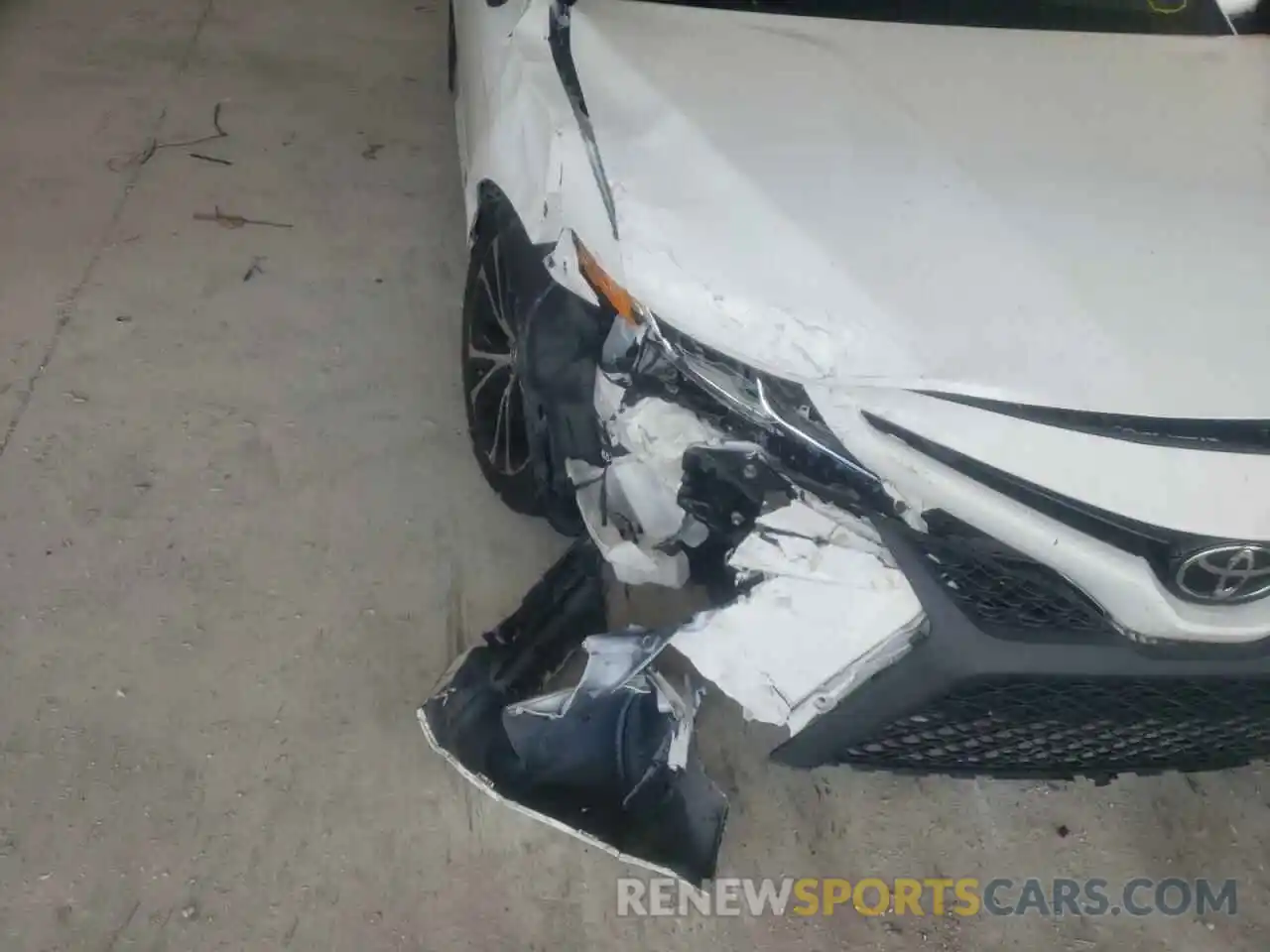 9 Photograph of a damaged car 4T1B11HK3KU183208 TOYOTA CAMRY 2019