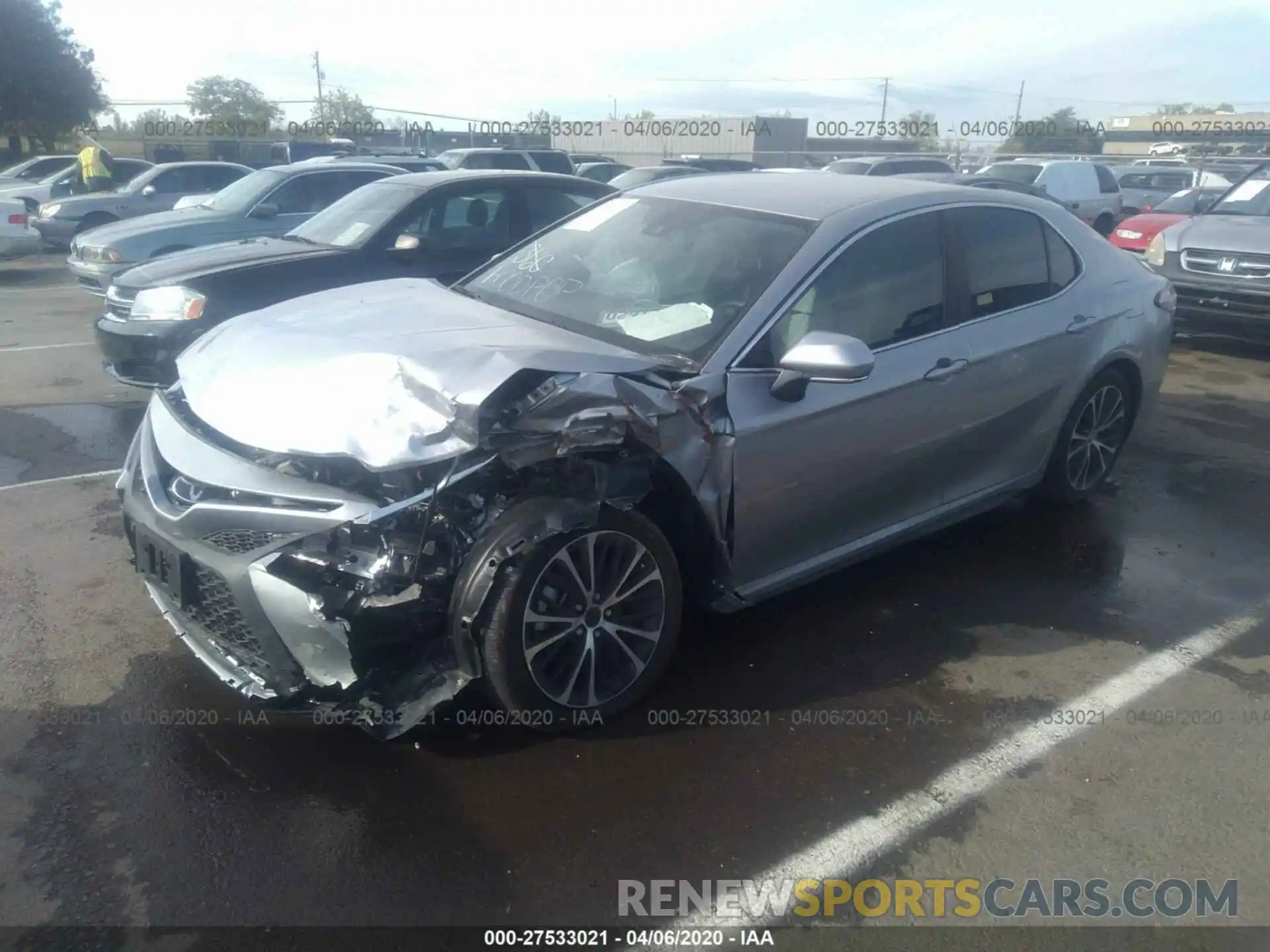 2 Photograph of a damaged car 4T1B11HK3KU183953 TOYOTA CAMRY 2019