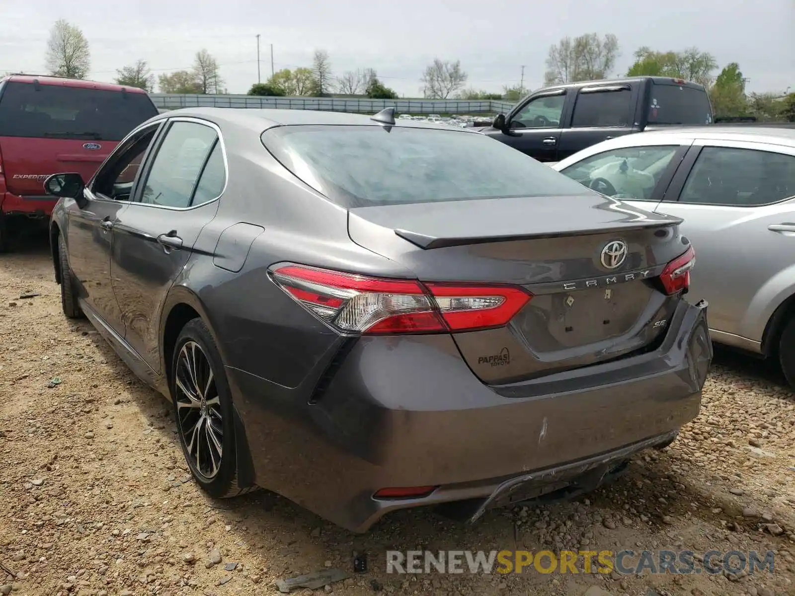 3 Photograph of a damaged car 4T1B11HK3KU185458 TOYOTA CAMRY 2019